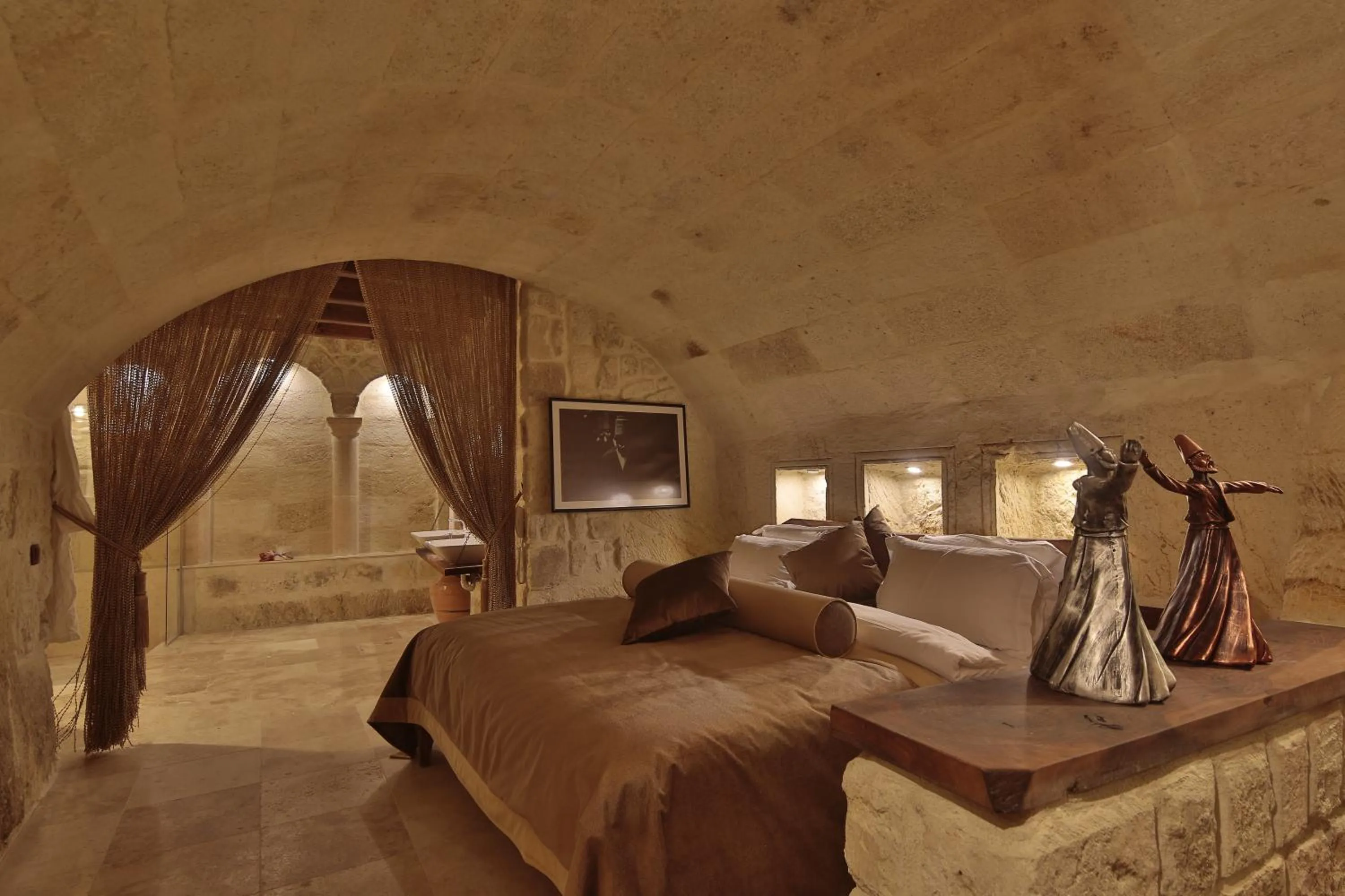 Bed in Asuwari Suites Cappadocia