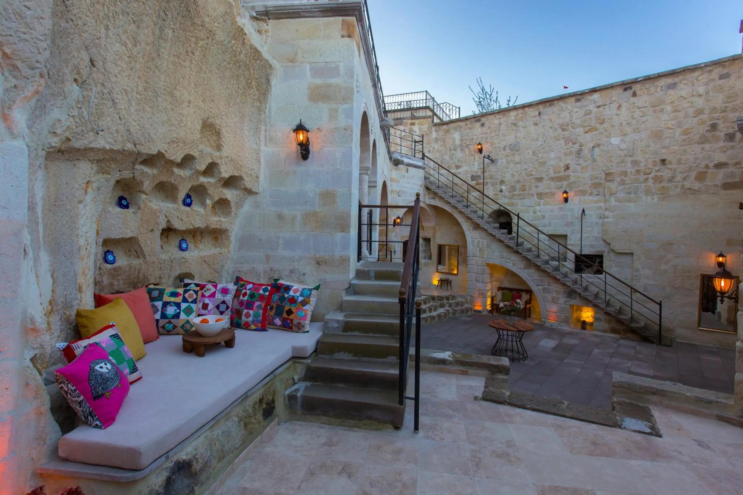 Seating area in Asuwari Suites Cappadocia