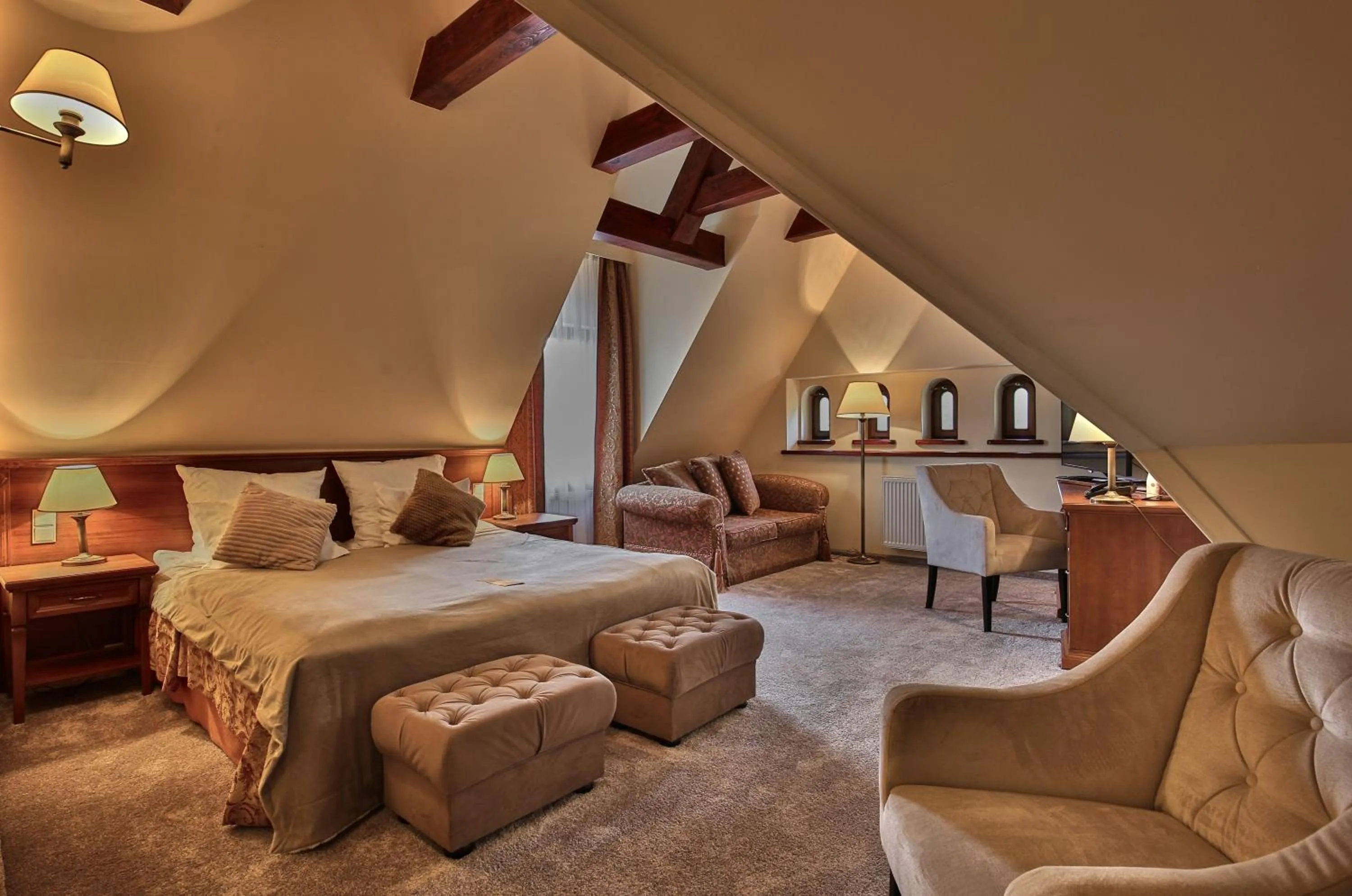 Bed in Grand Hotel Stamary