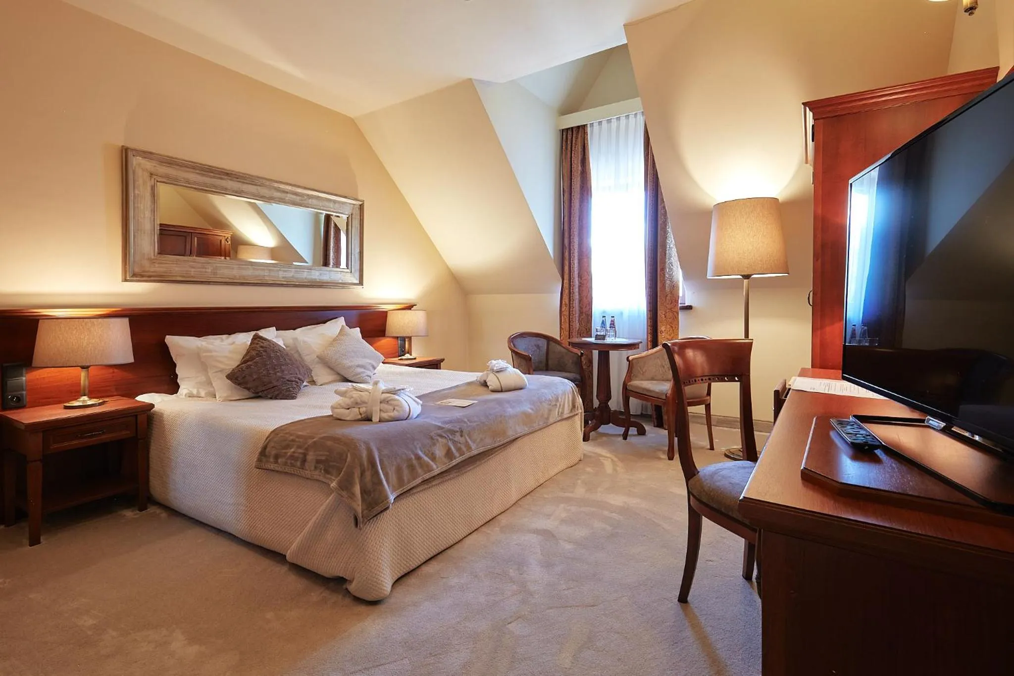 Bed in Grand Hotel Stamary