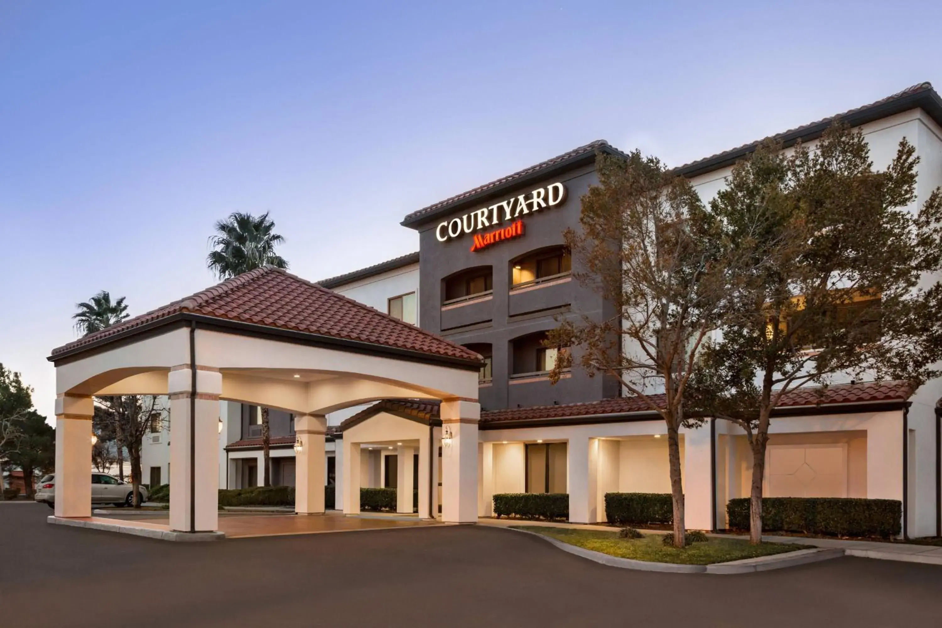 Property building in Courtyard by Marriott Palmdale Property building in Courtyard by Marriott Palmdale