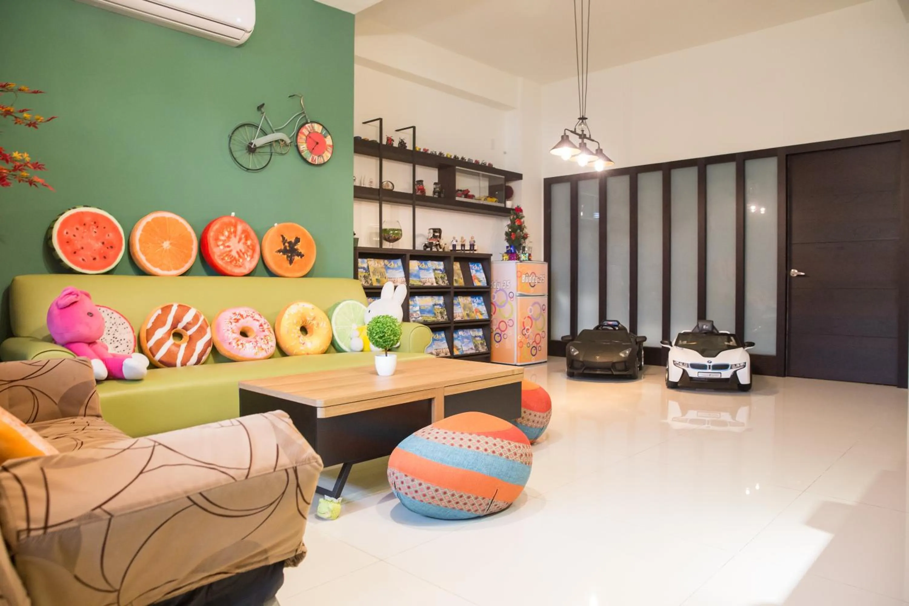 Lobby or reception in BUDDY 35