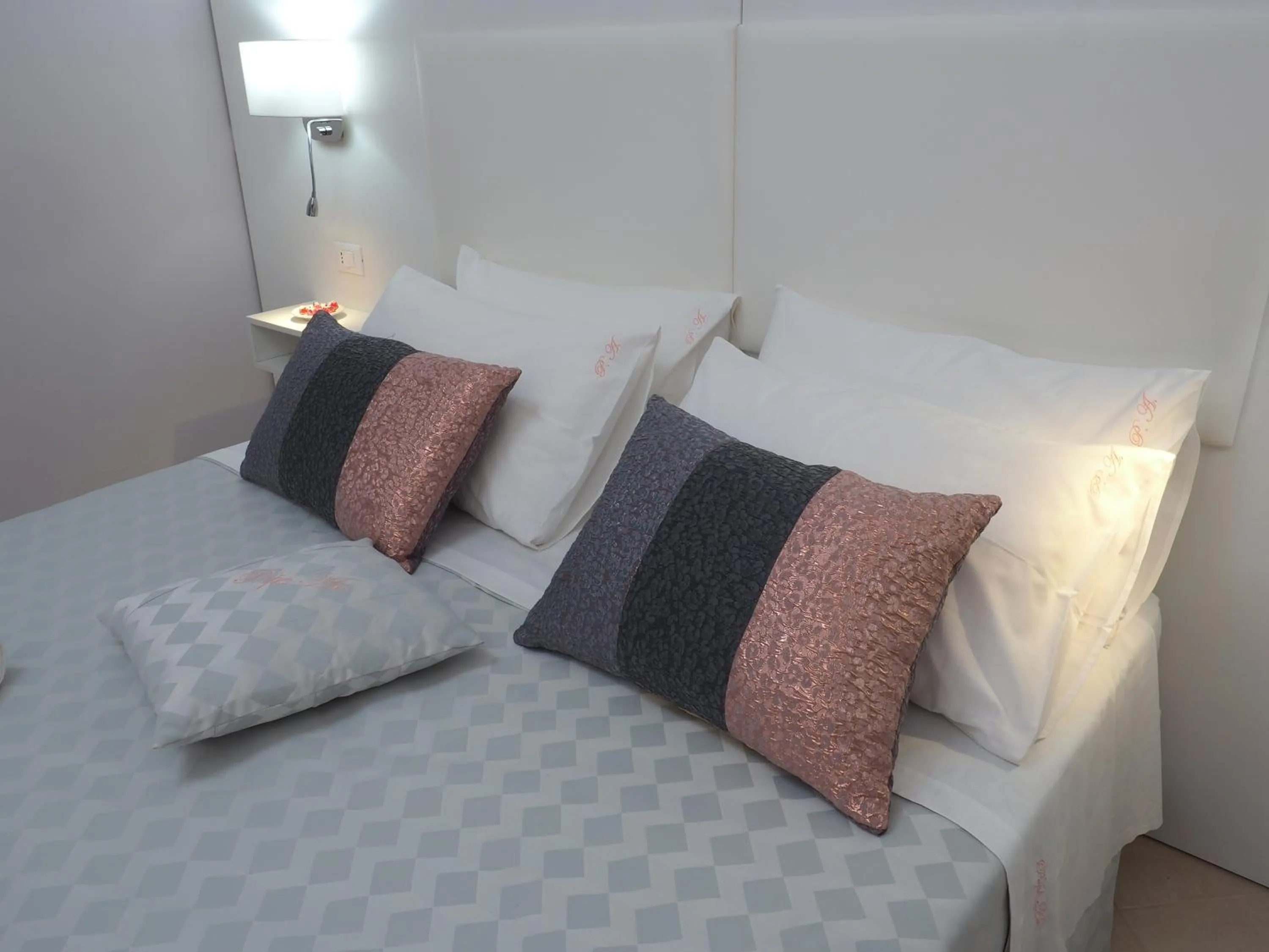 Bed in Pepe'Accommodation