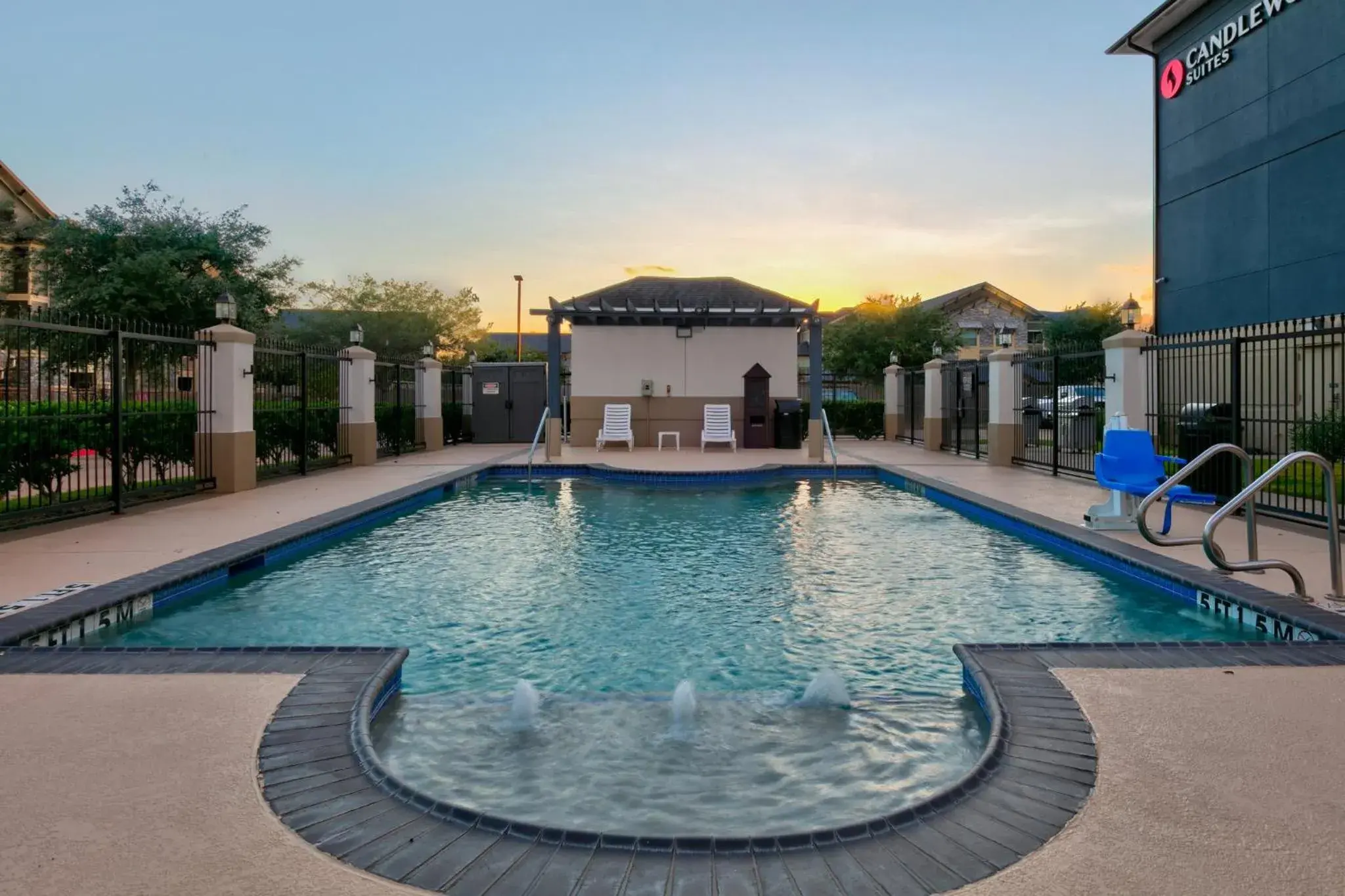 Swimming pool in Candlewood Suites Lake Jackson by IHG Swimming pool in Candlewood Suites Lake Jackson by IHG