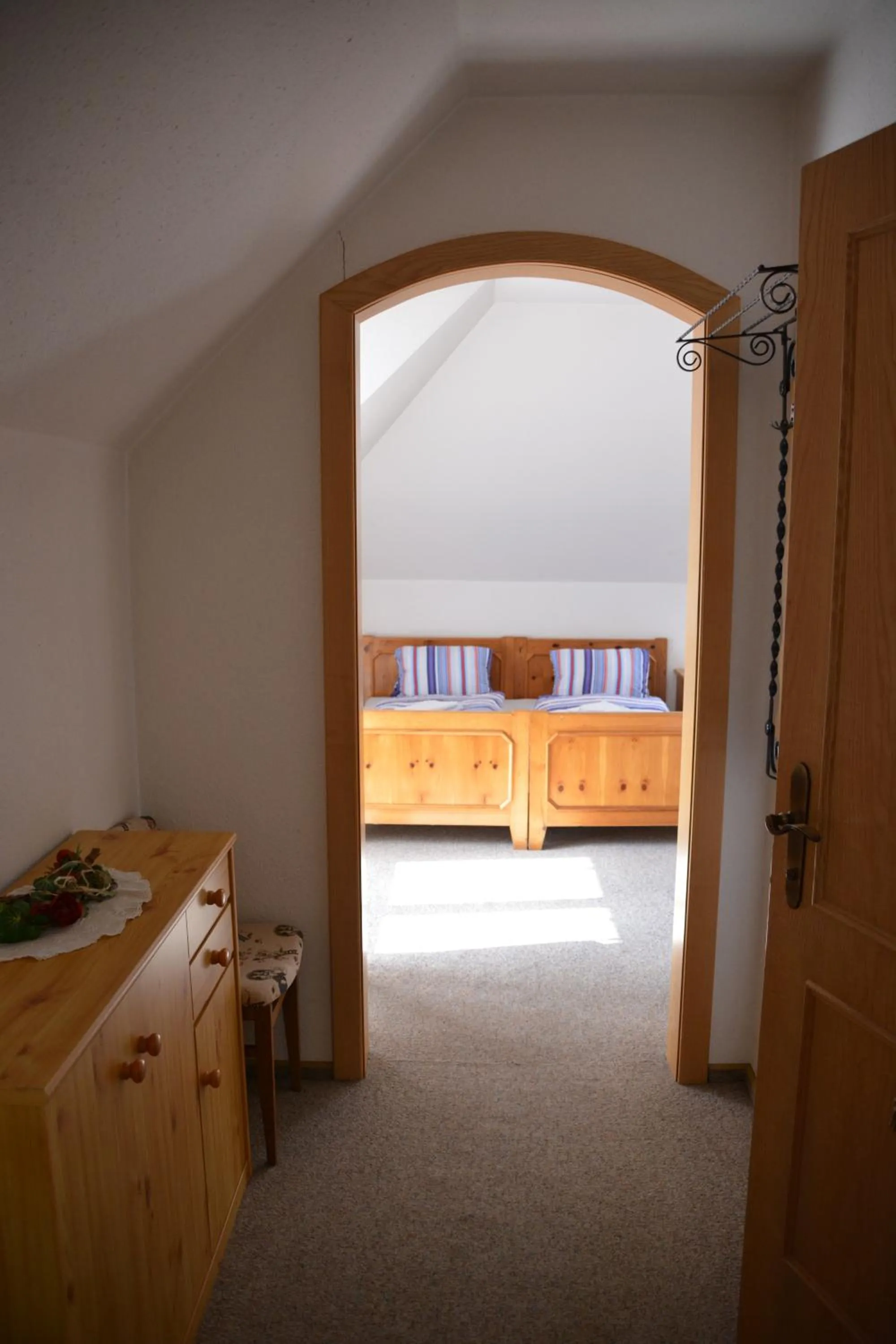 Photo of the whole room, Bed in Kronenwirt