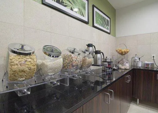 Continental breakfast in Sleep Inn & Suites Marshall - University Area