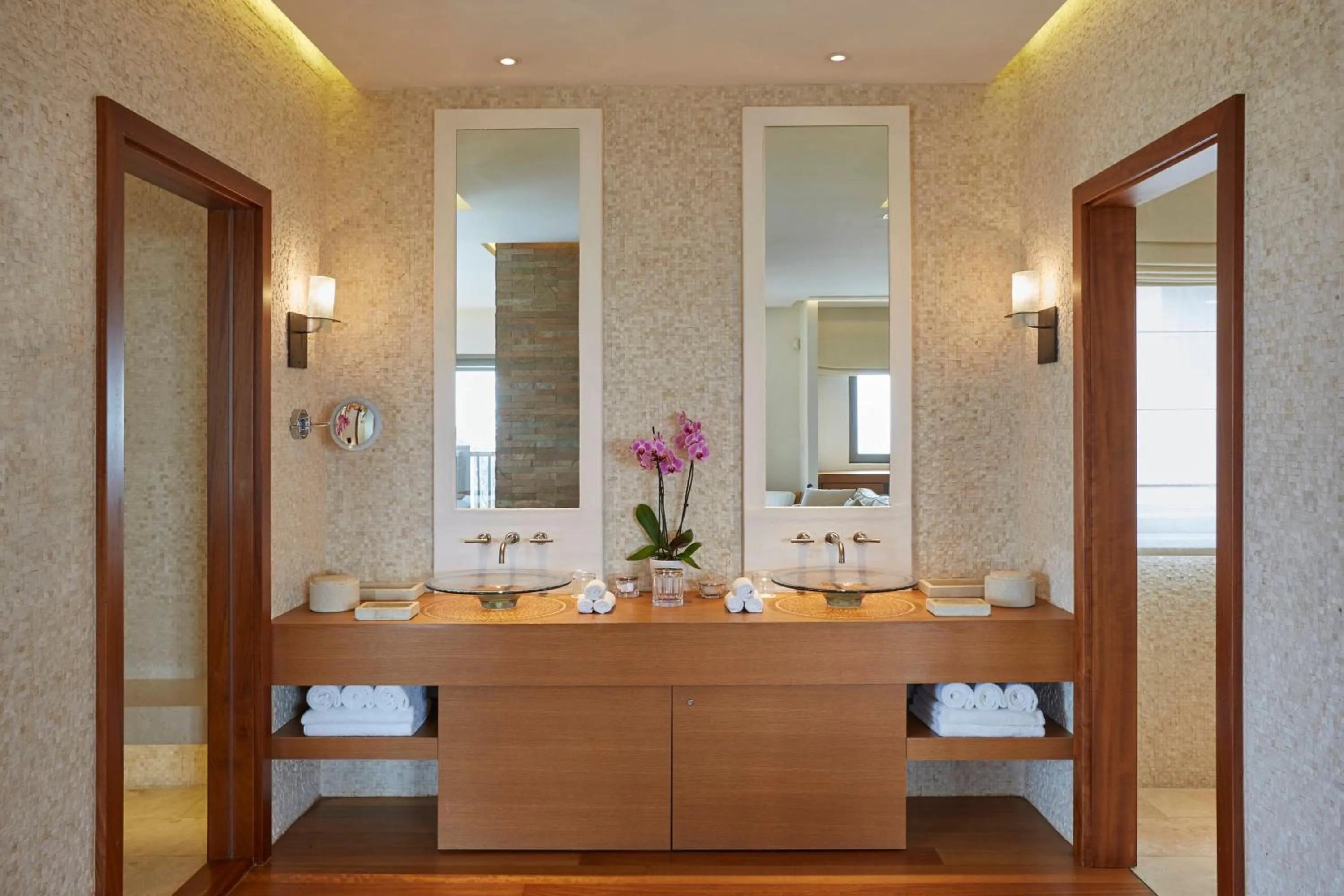 Bathroom in The Romanos, a Luxury Collection Resort, Costa Navarino
