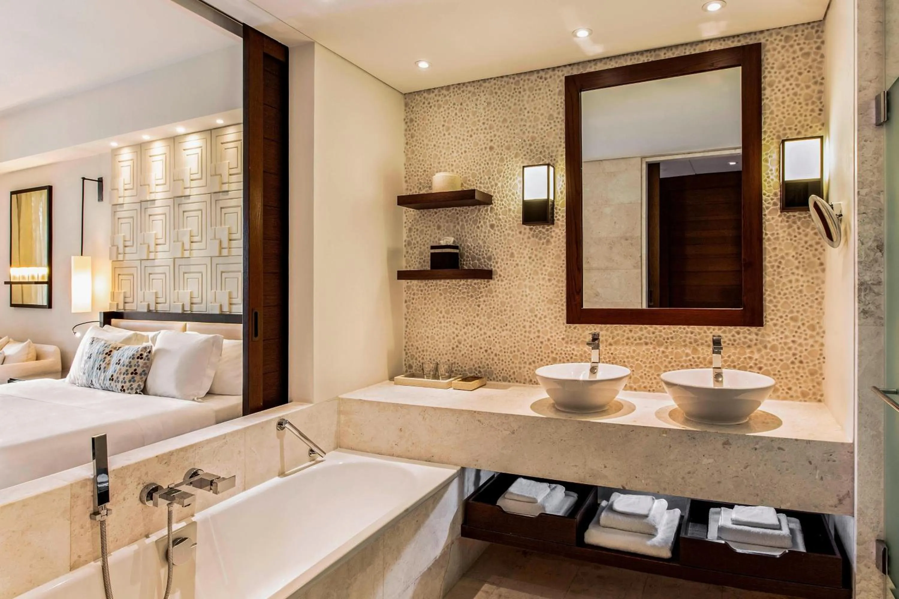 Bathroom, Bed in The Romanos, a Luxury Collection Resort, Costa Navarino