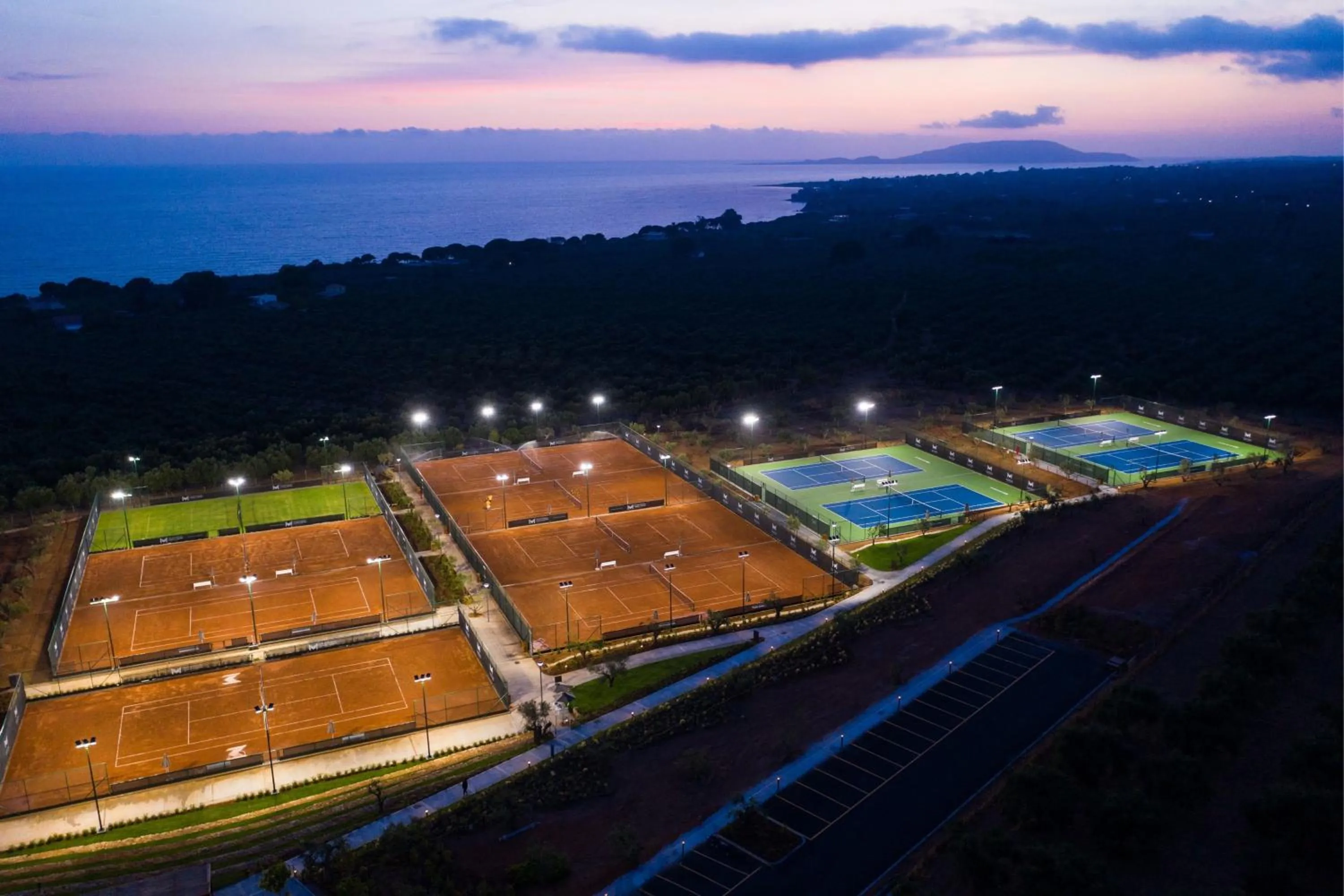 Tennis court in The Westin Resort, Costa Navarino