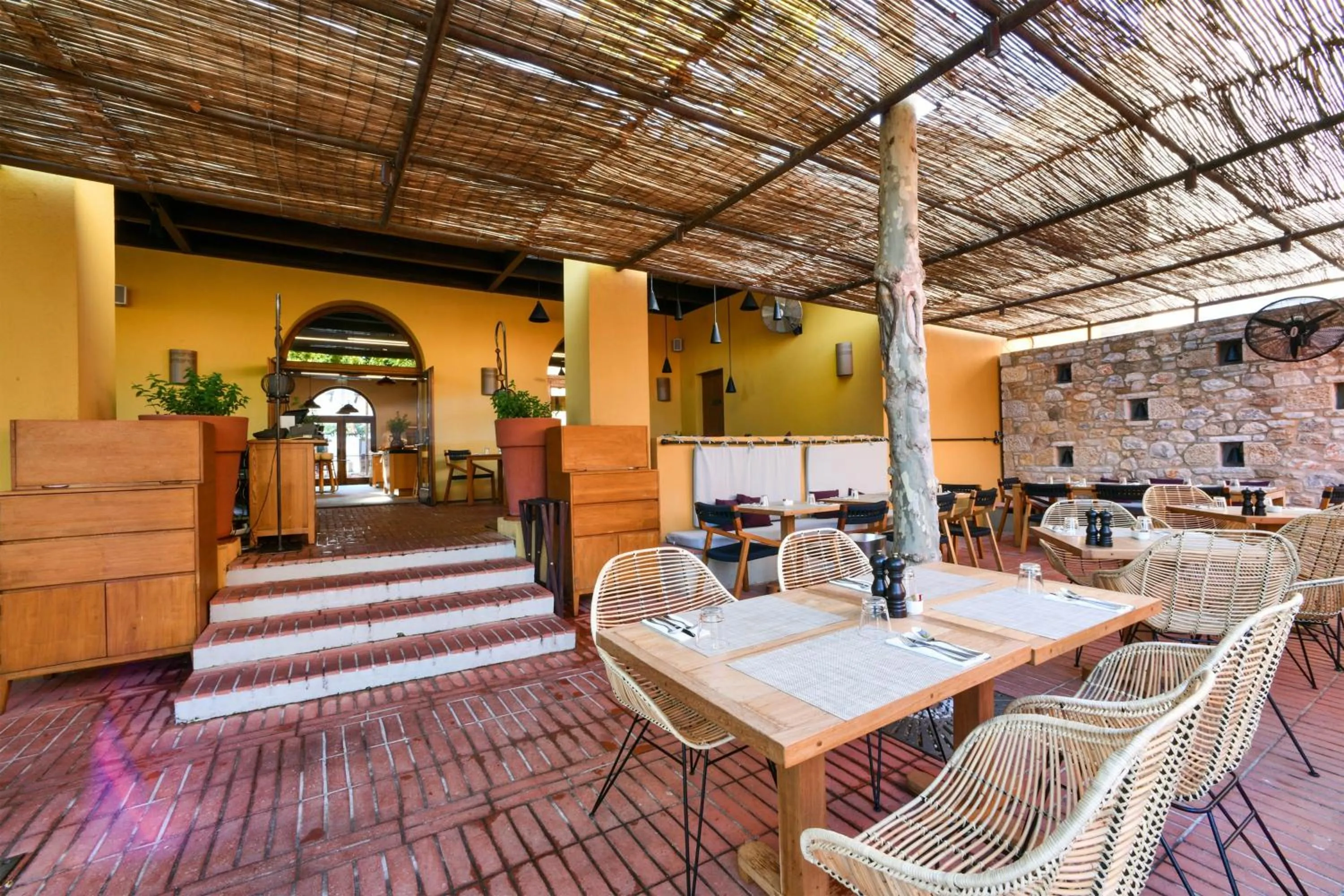 Restaurant/places to eat in The Westin Resort, Costa Navarino