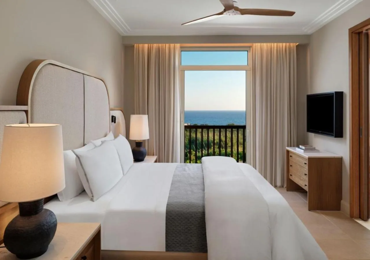 Bedroom, Bed in The Westin Resort, Costa Navarino