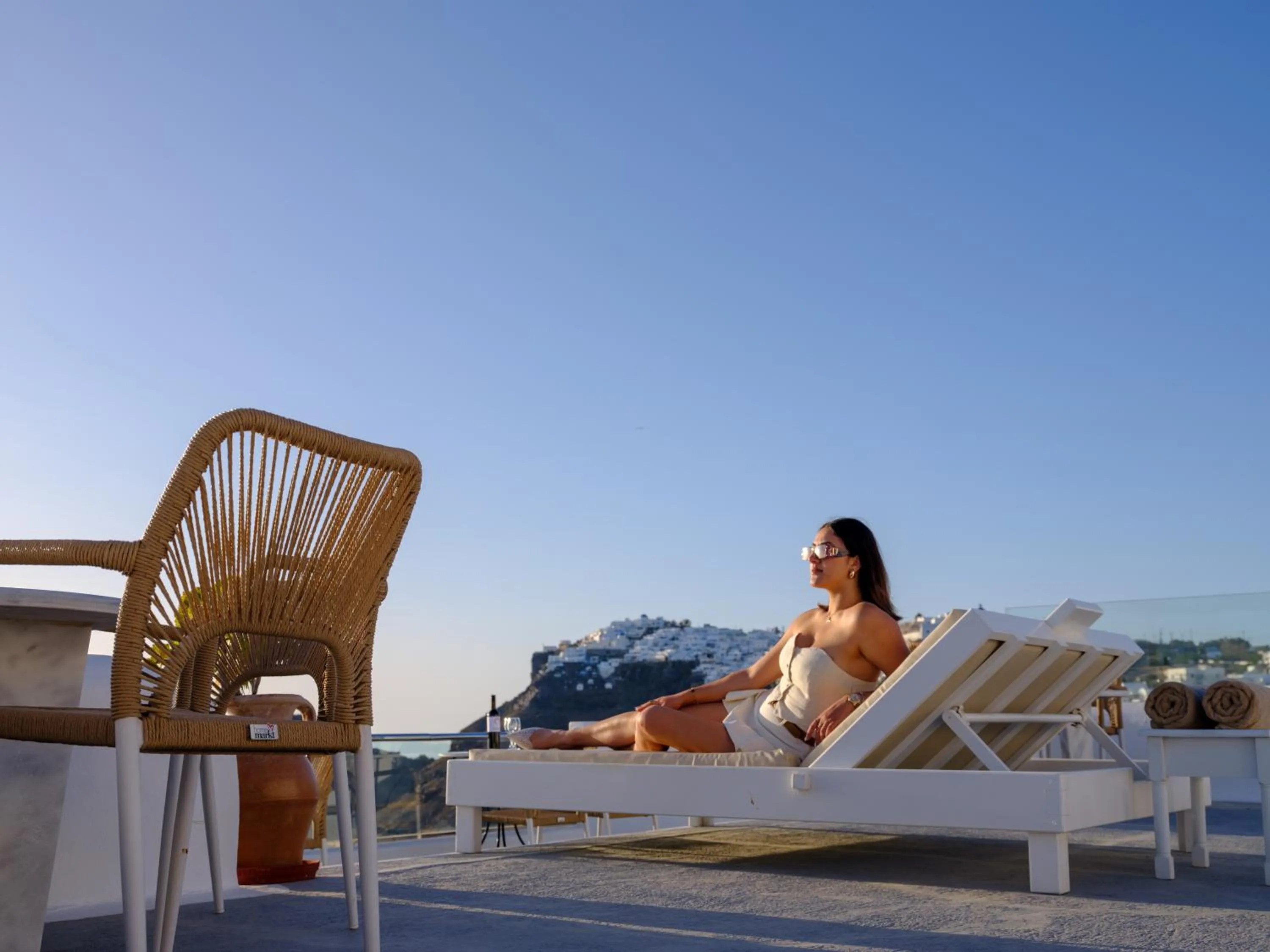 Property building in Vallas Apartments & Villas