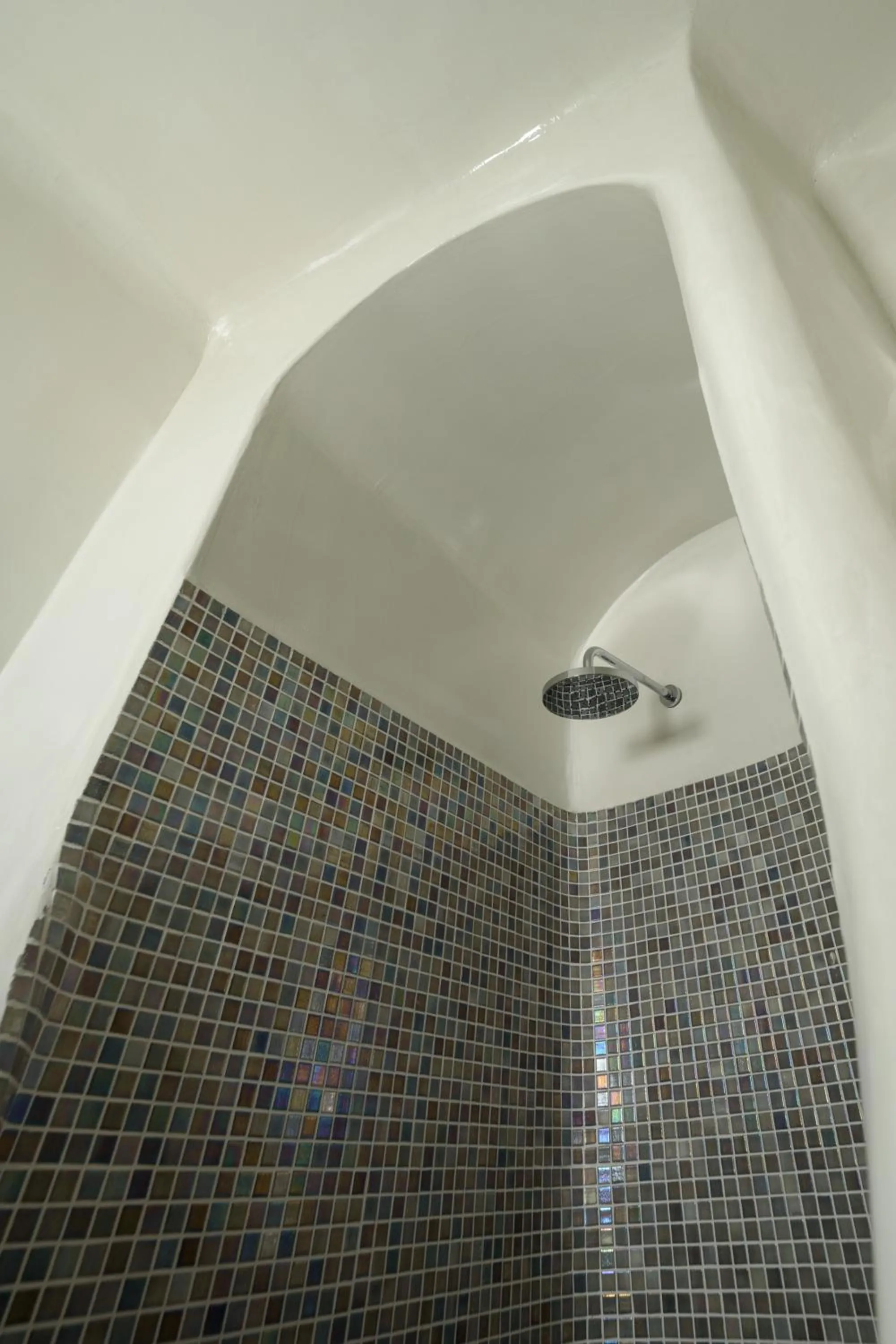 Shower in Vallas Apartments & Villas