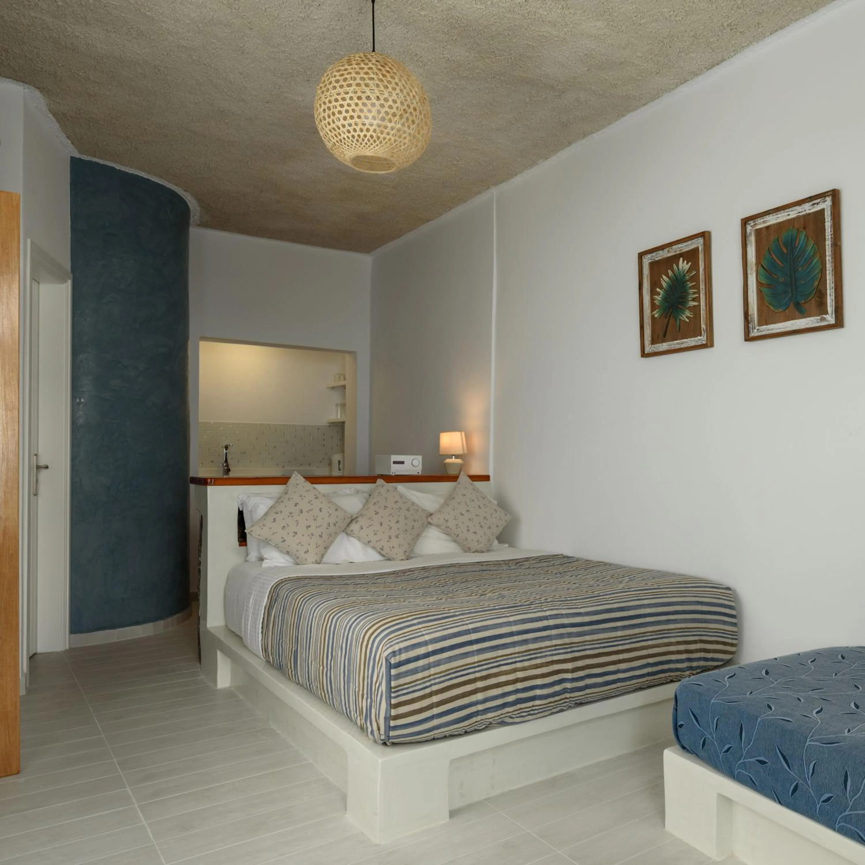 Bed in Vallas Apartments & Villas