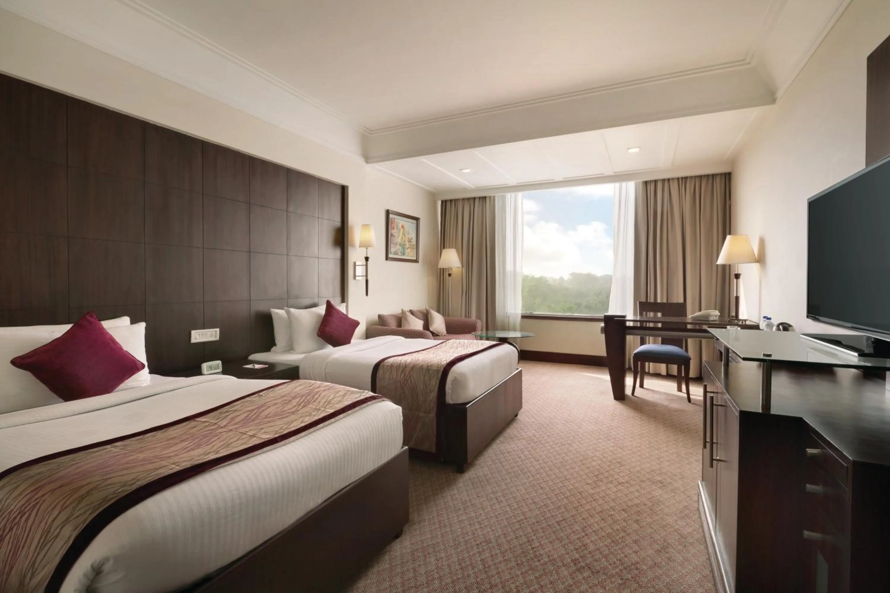 Bedroom, Bed in Ramada Plaza by Wyndham JHV Varanasi