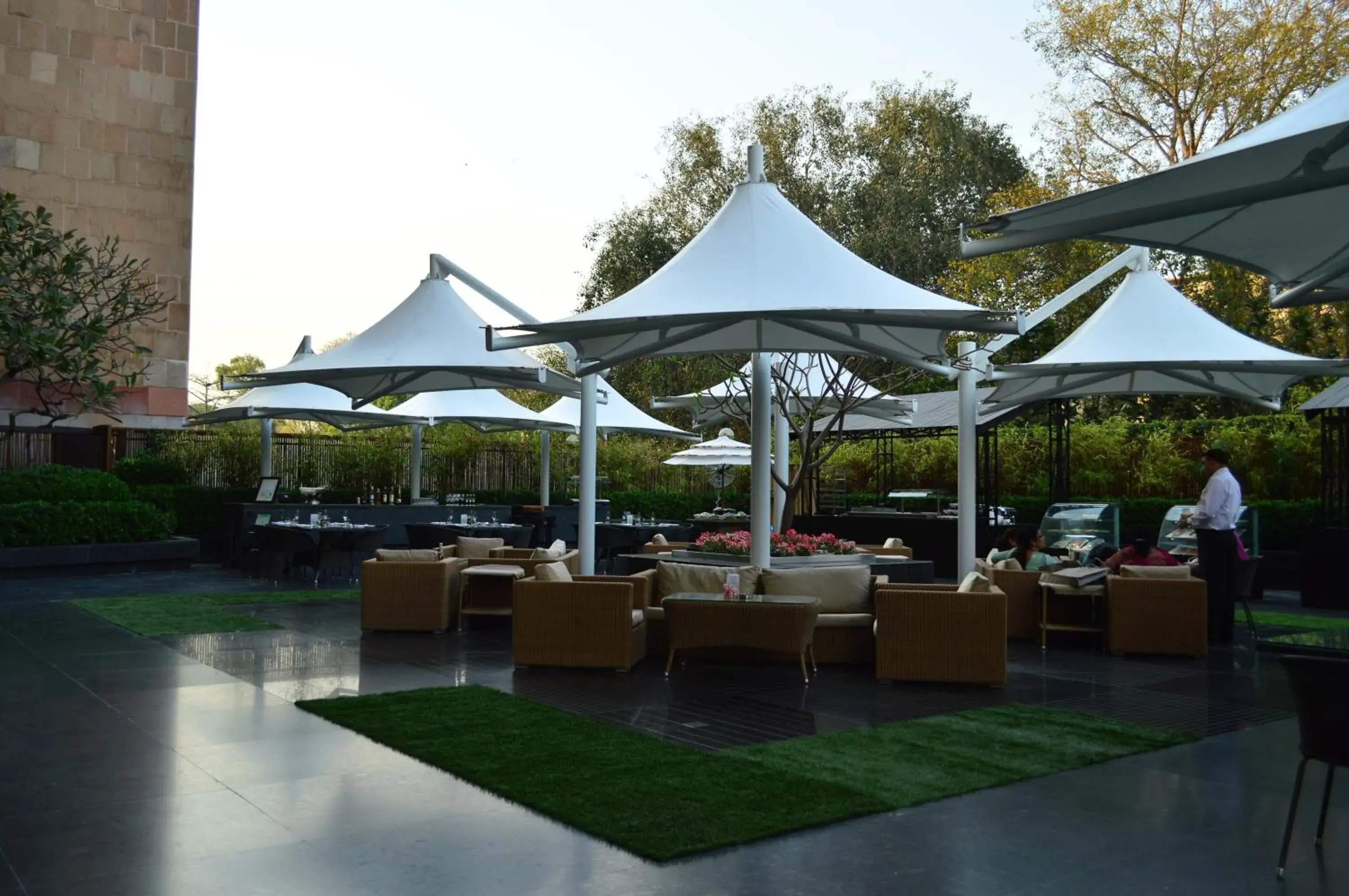 Restaurant/places to eat in The LaLiT New Delhi Restaurant/places to eat in The LaLiT New Delhi