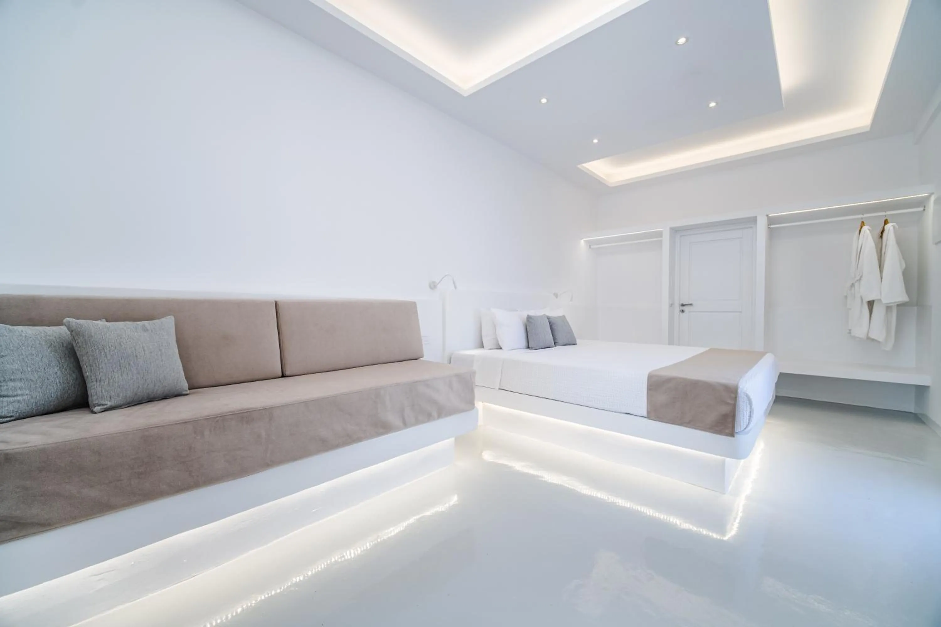 Bedroom in Serenità Luxury Suites