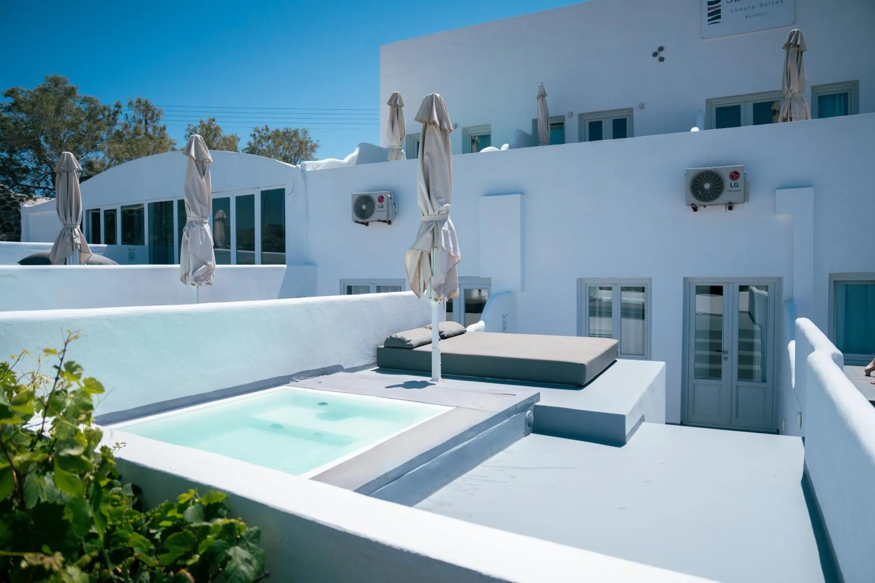 Day in Serenità Luxury Suites