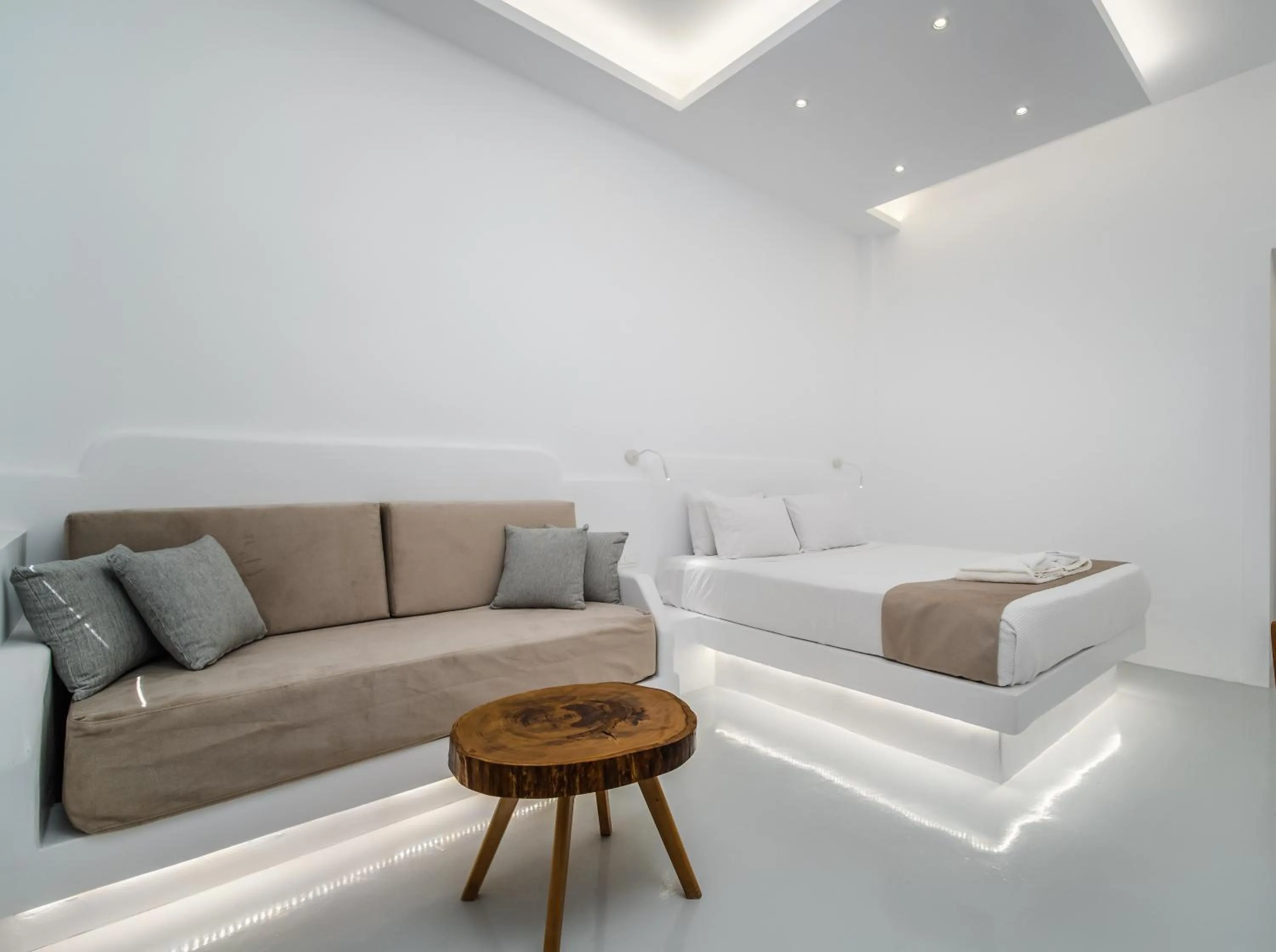 Seating area in Serenità Luxury Suites