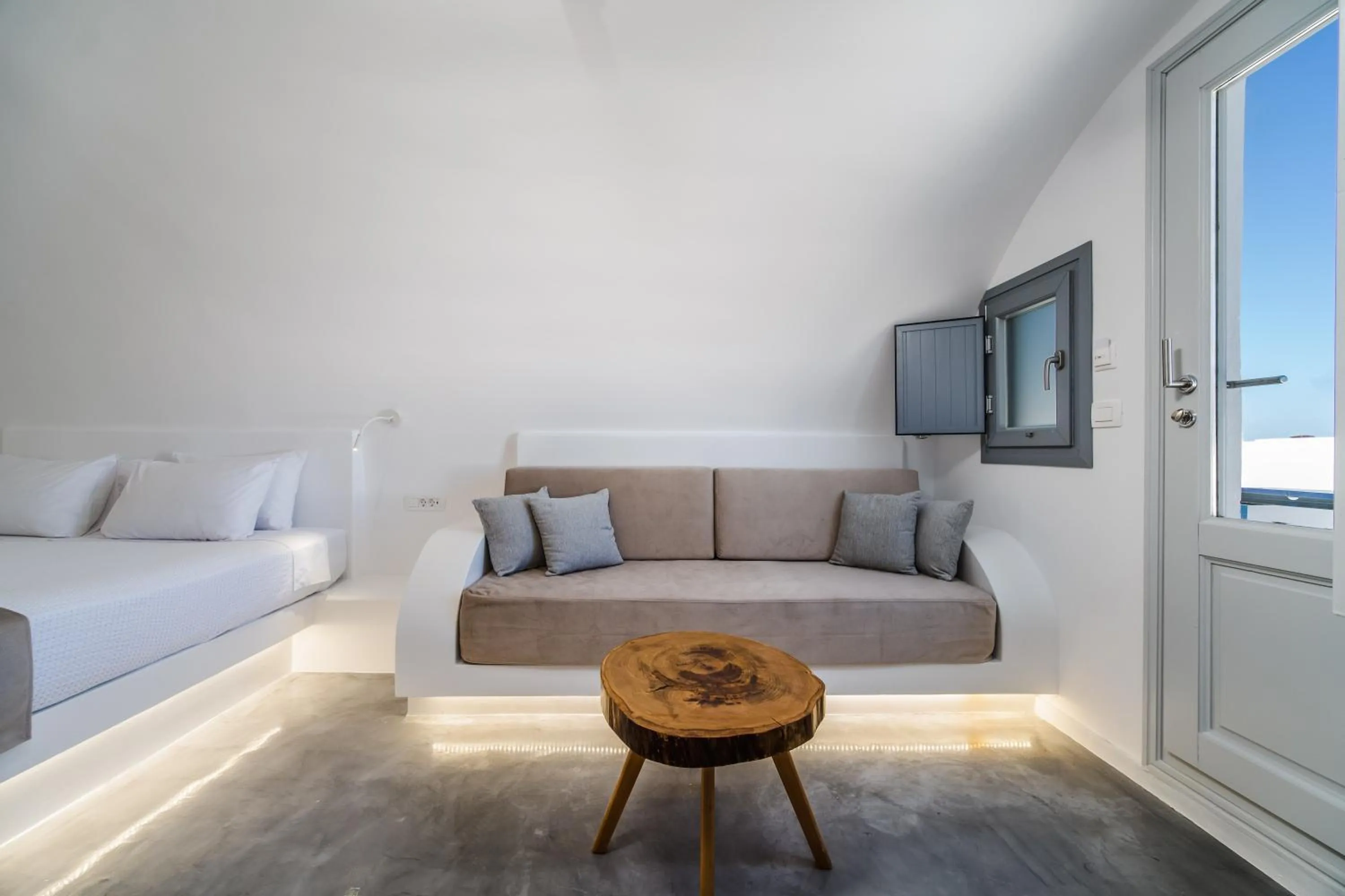 Seating area in Serenità Luxury Suites