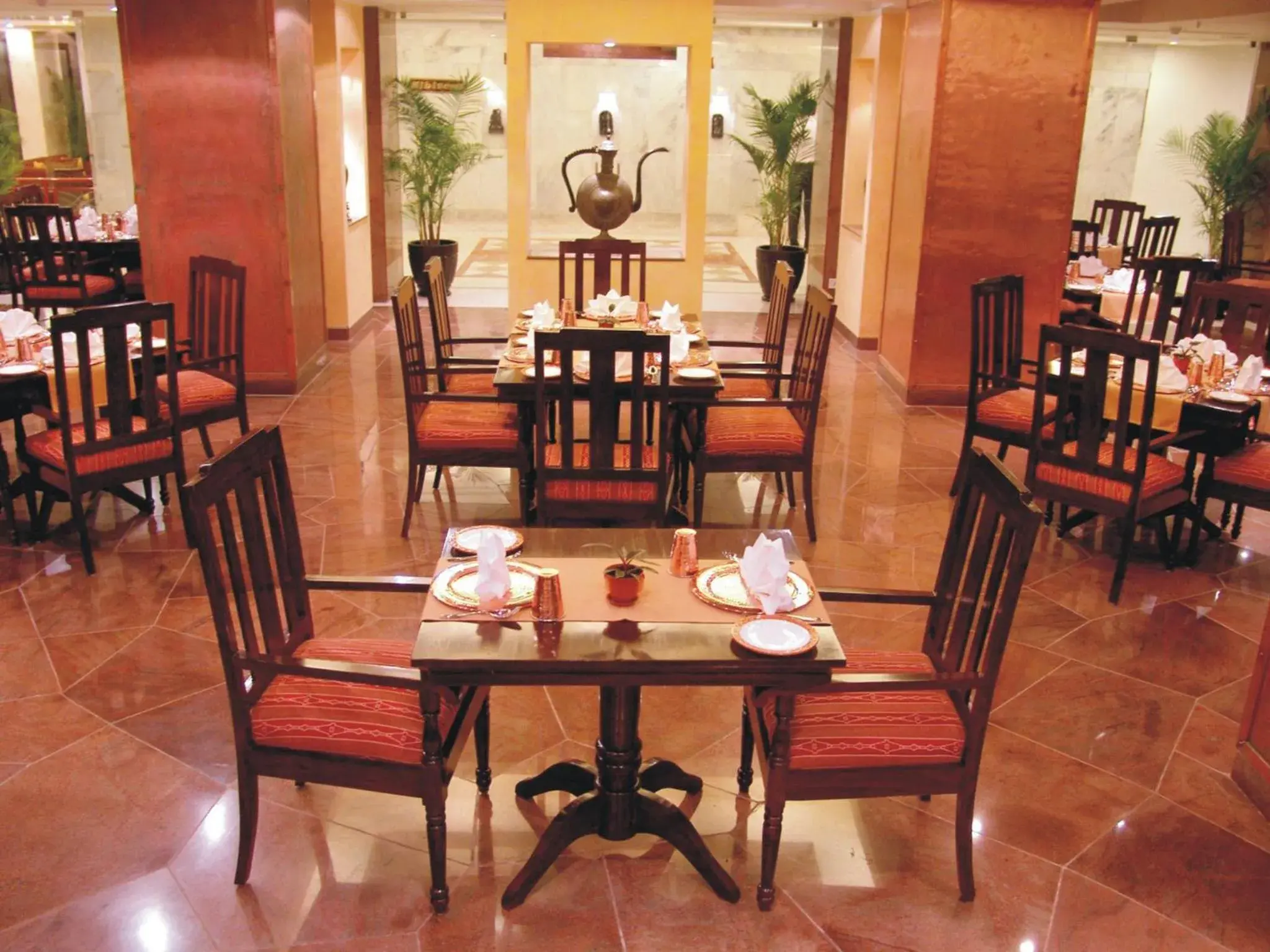 Restaurant/places to eat in The Lalit Ashok Restaurant/places to eat in The Lalit Ashok