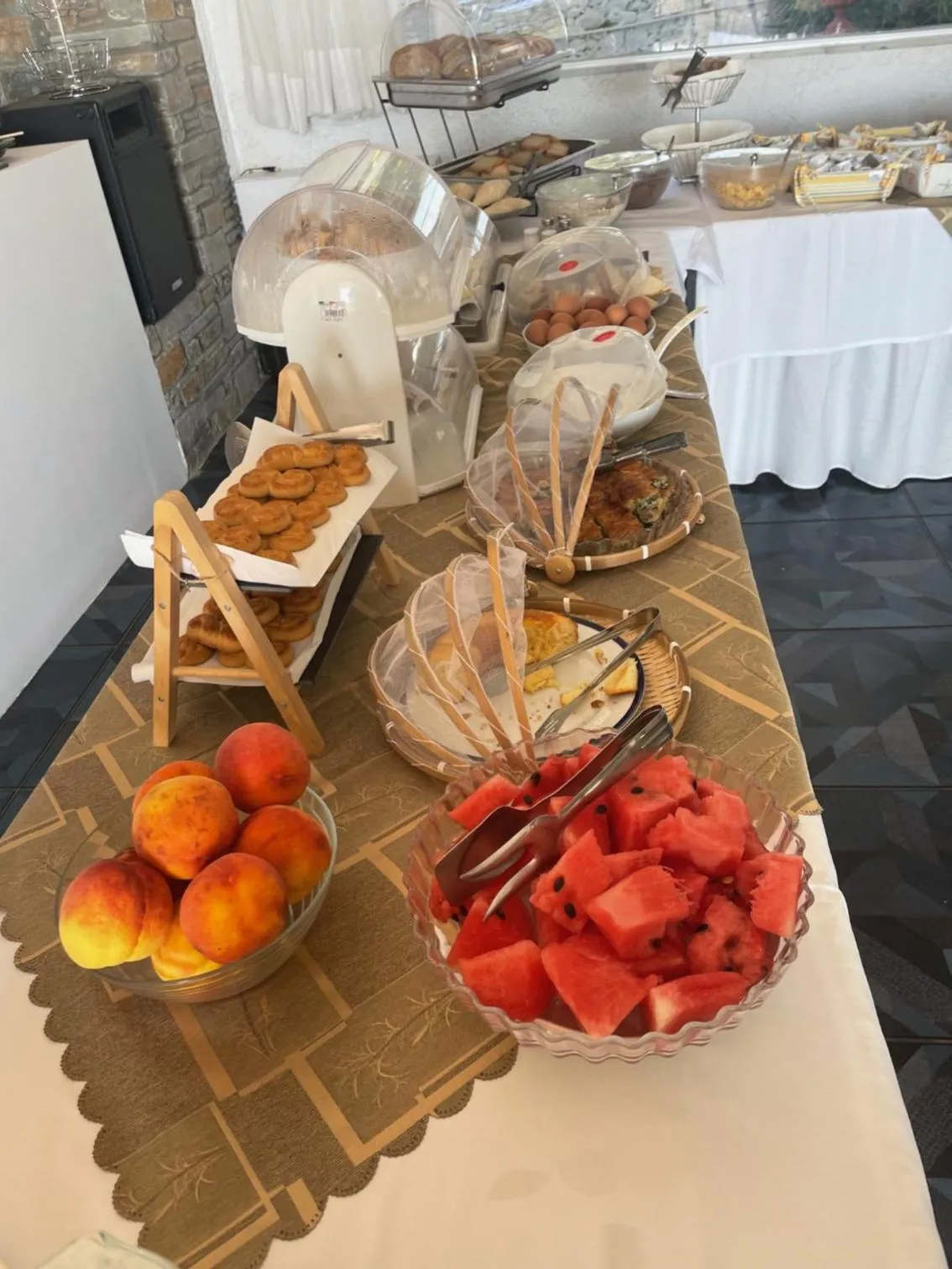 Breakfast in Sariza Spring Hotel