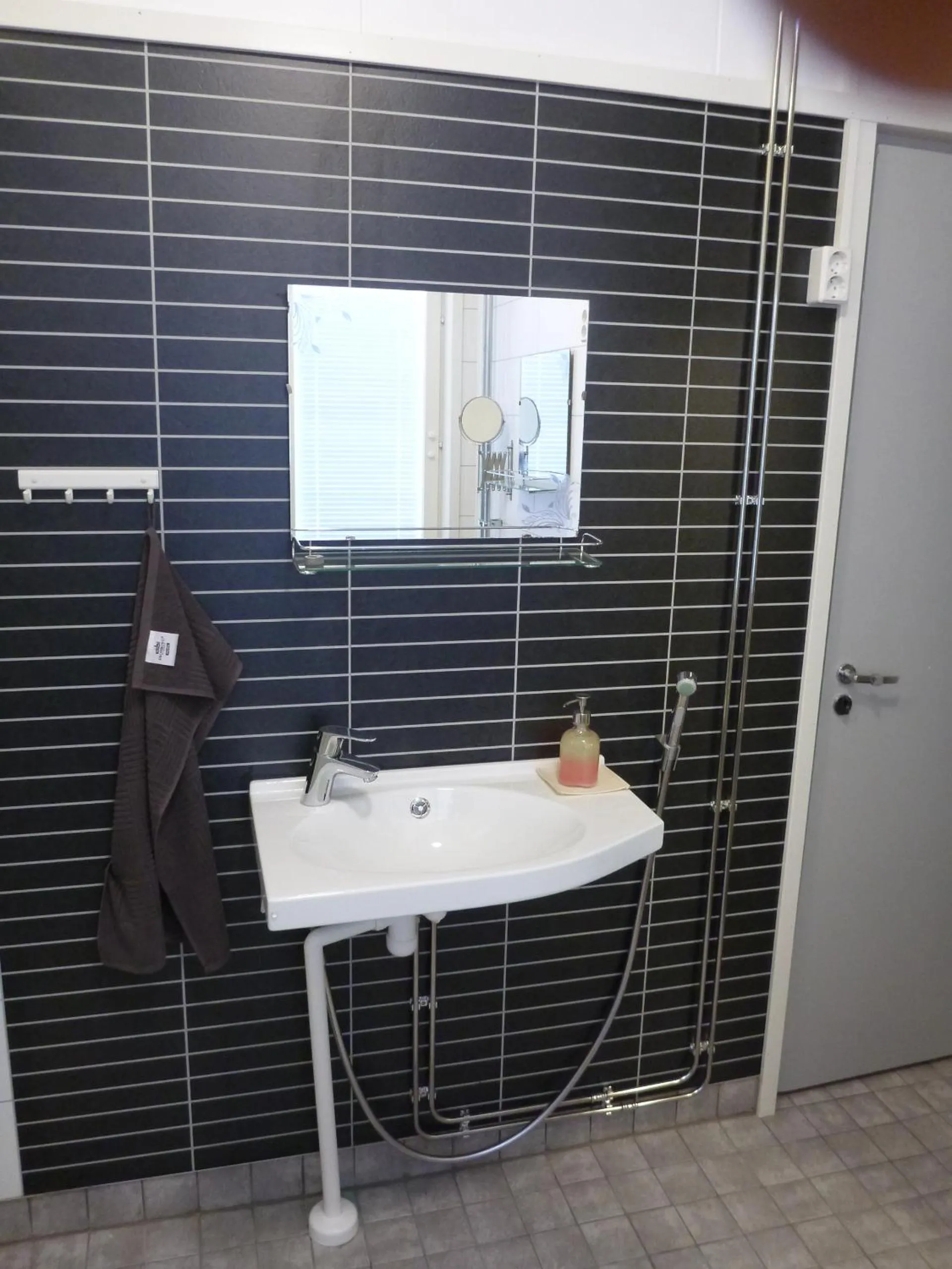 Shower in Vuotson Maja B&B