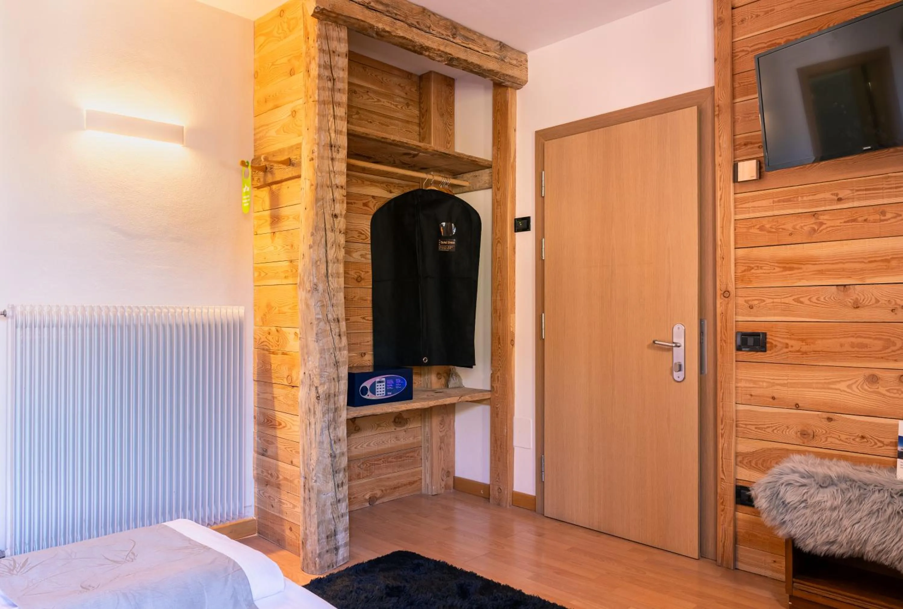 Photo of the whole room, Bed in Hotel Irma