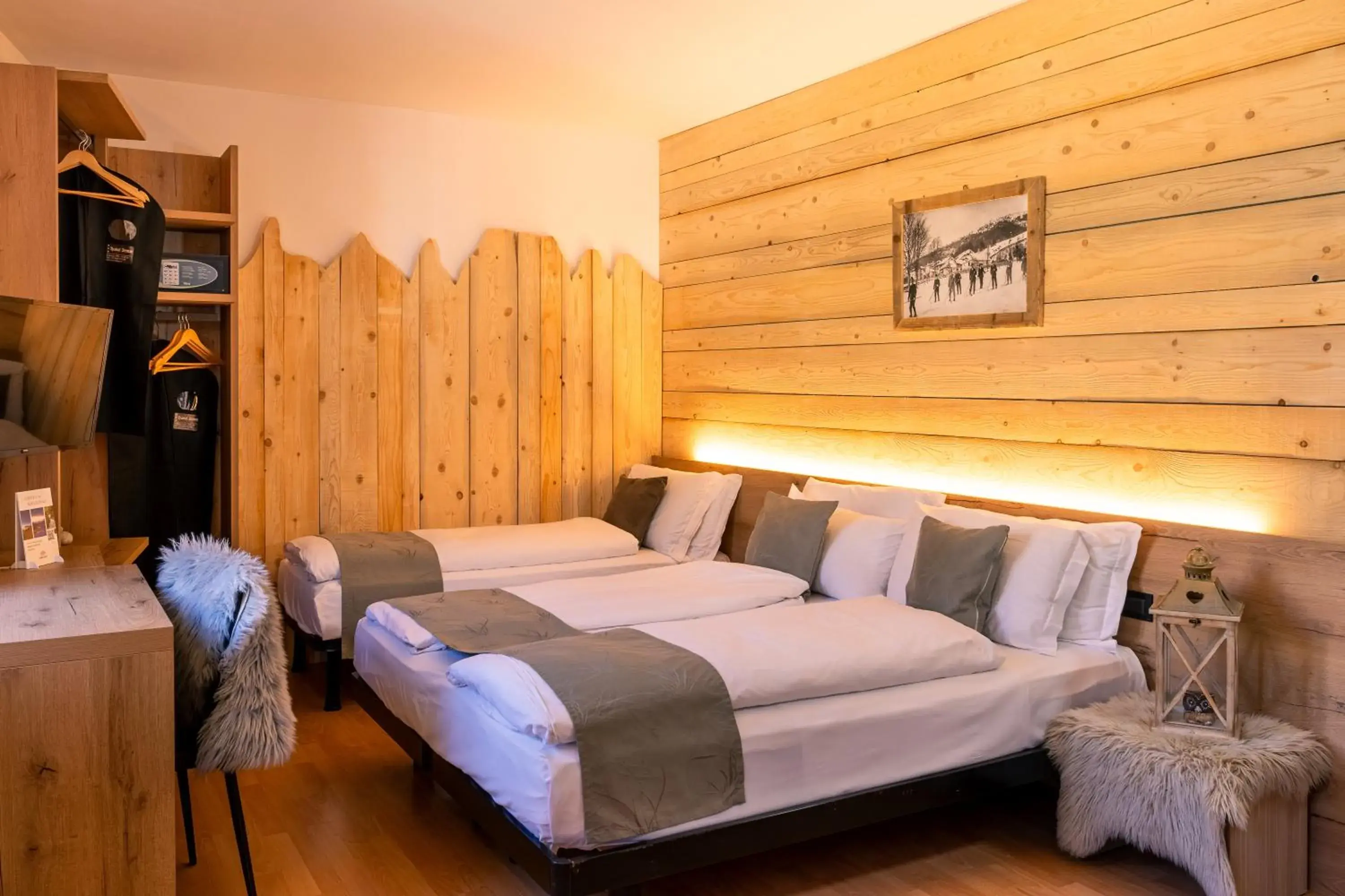 Triple Room in Hotel Irma Triple Room in Hotel Irma