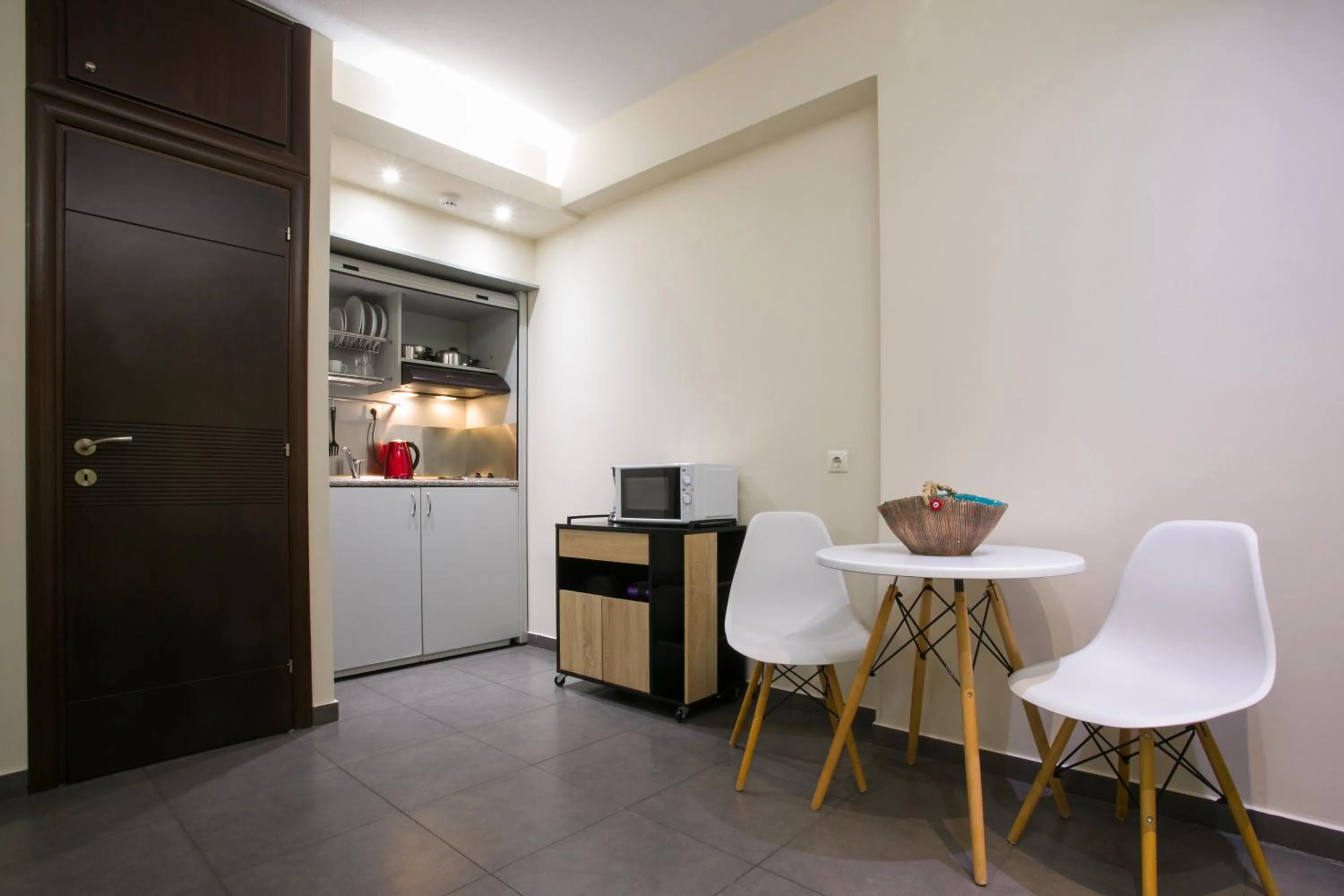 Kitchen or kitchenette in Polis Apartments