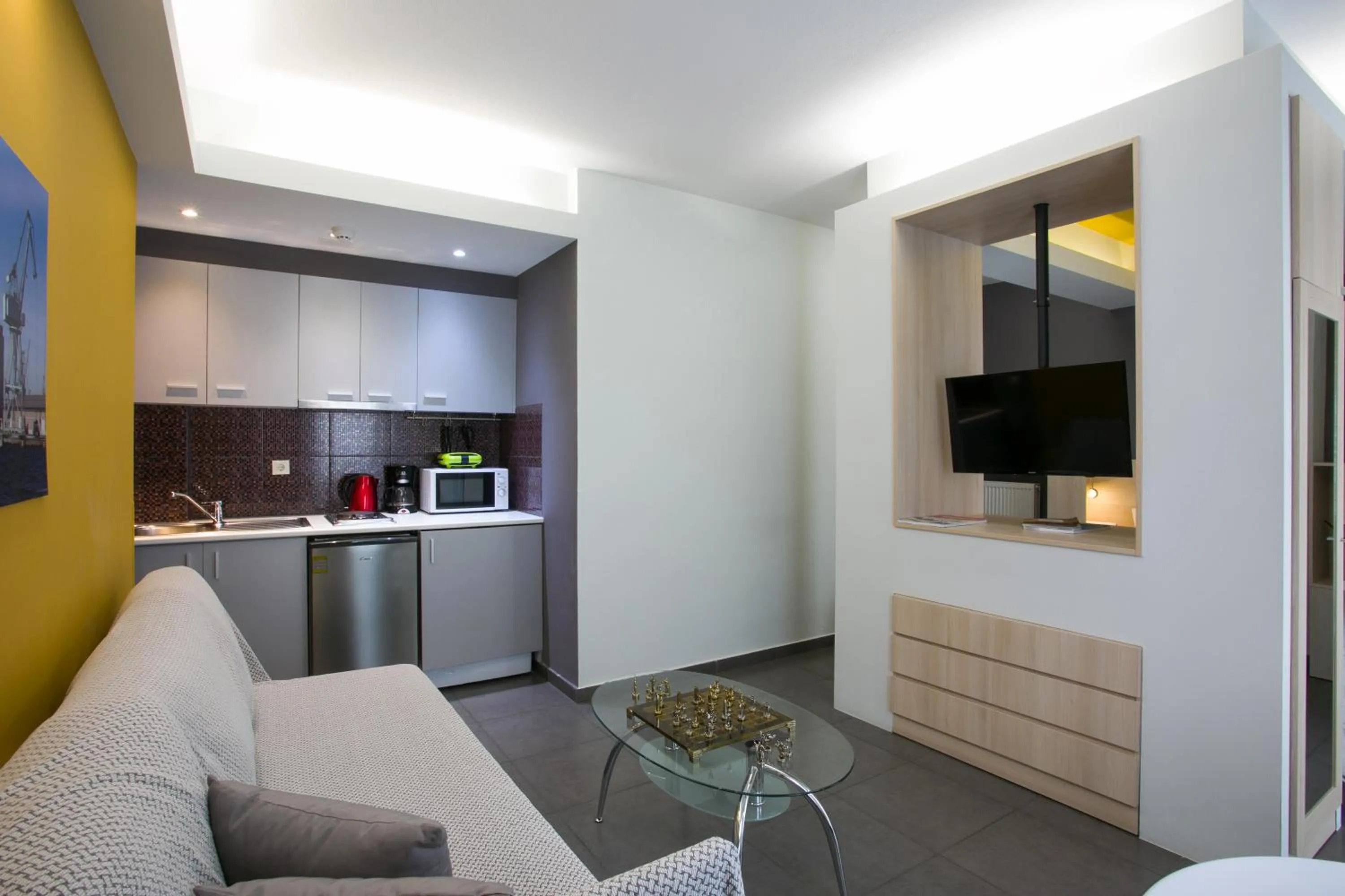 TV and multimedia in Polis Apartments