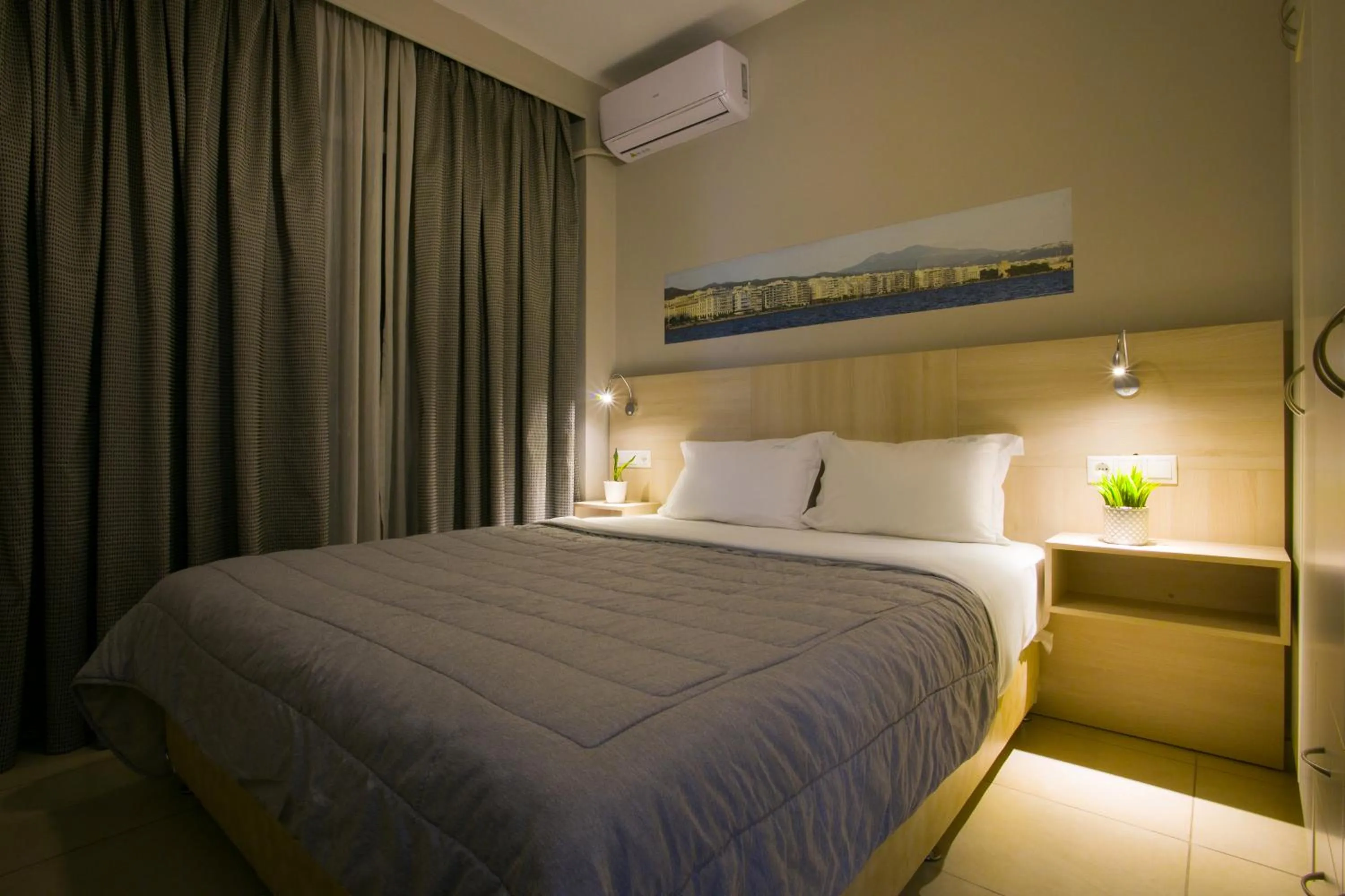 Bedroom, Bed in Polis Apartments