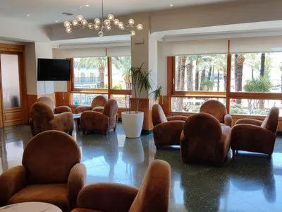 Communal lounge/ TV room in Hotel Tanit