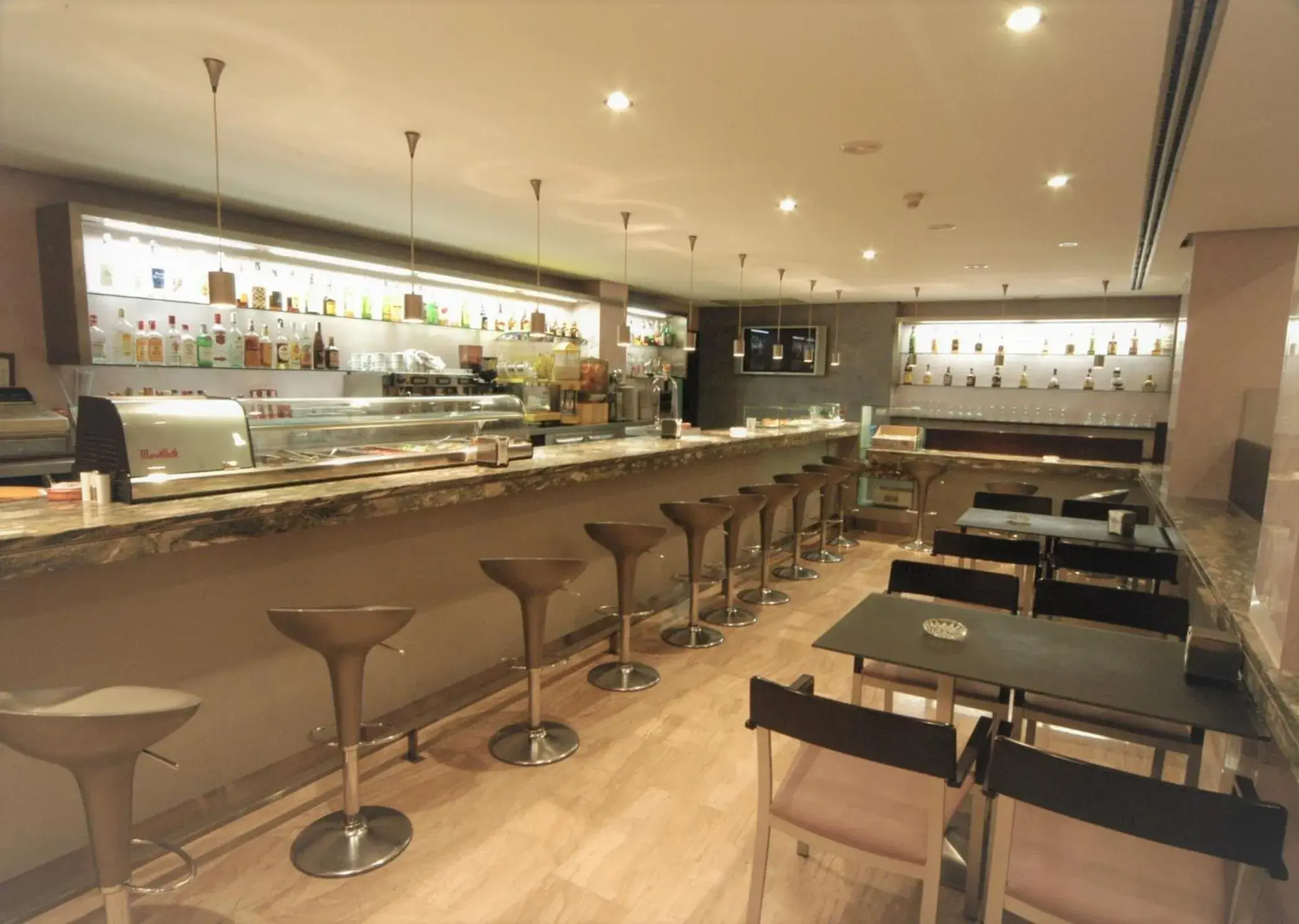 Lounge or bar in Hotel Tanit Lounge or bar in Hotel Tanit