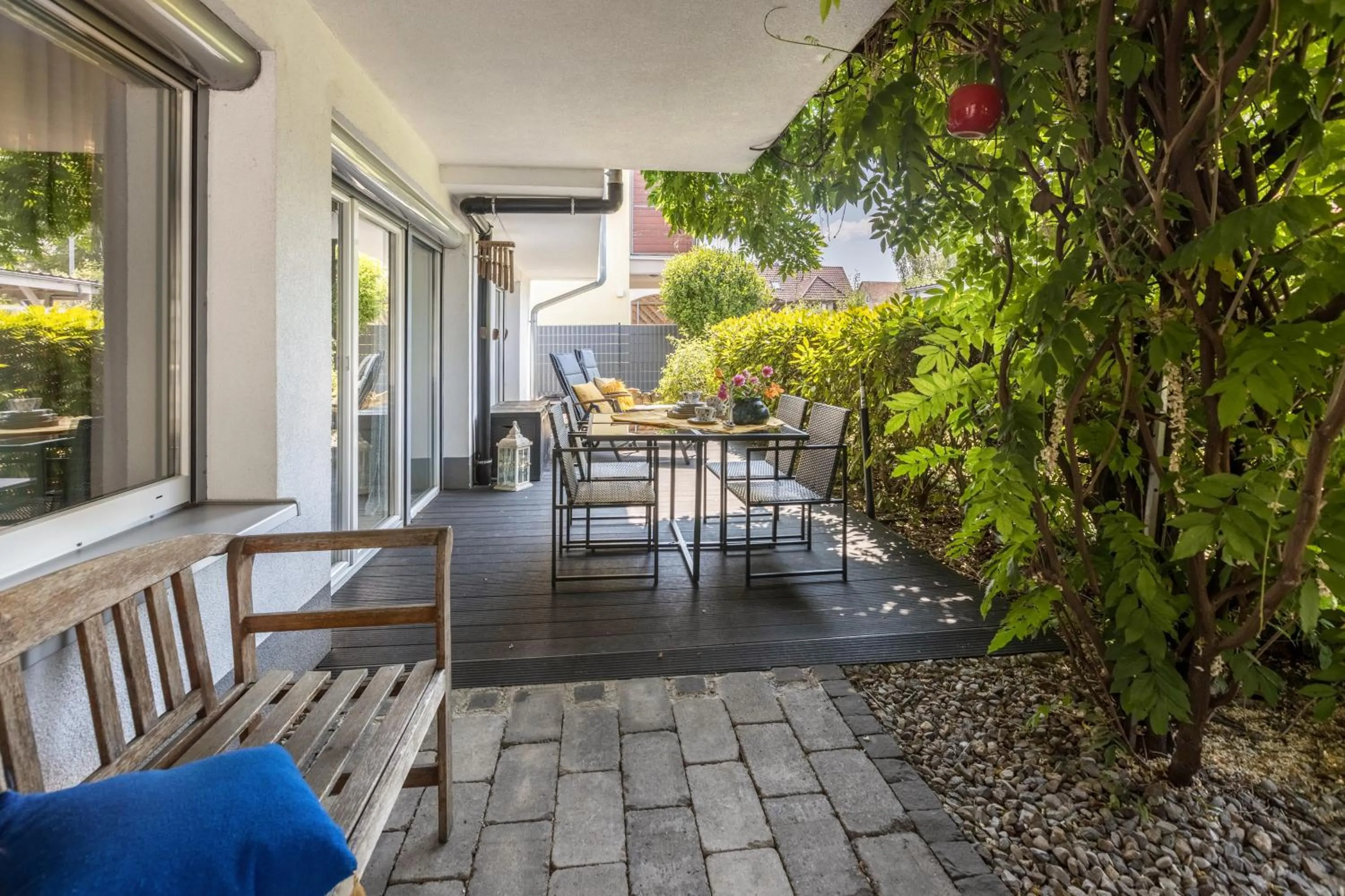 Property building in Haus Auryn