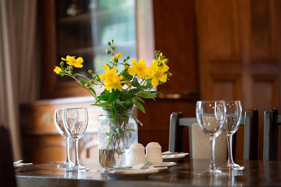 Decorative detail in Lydons Lodge Hotel