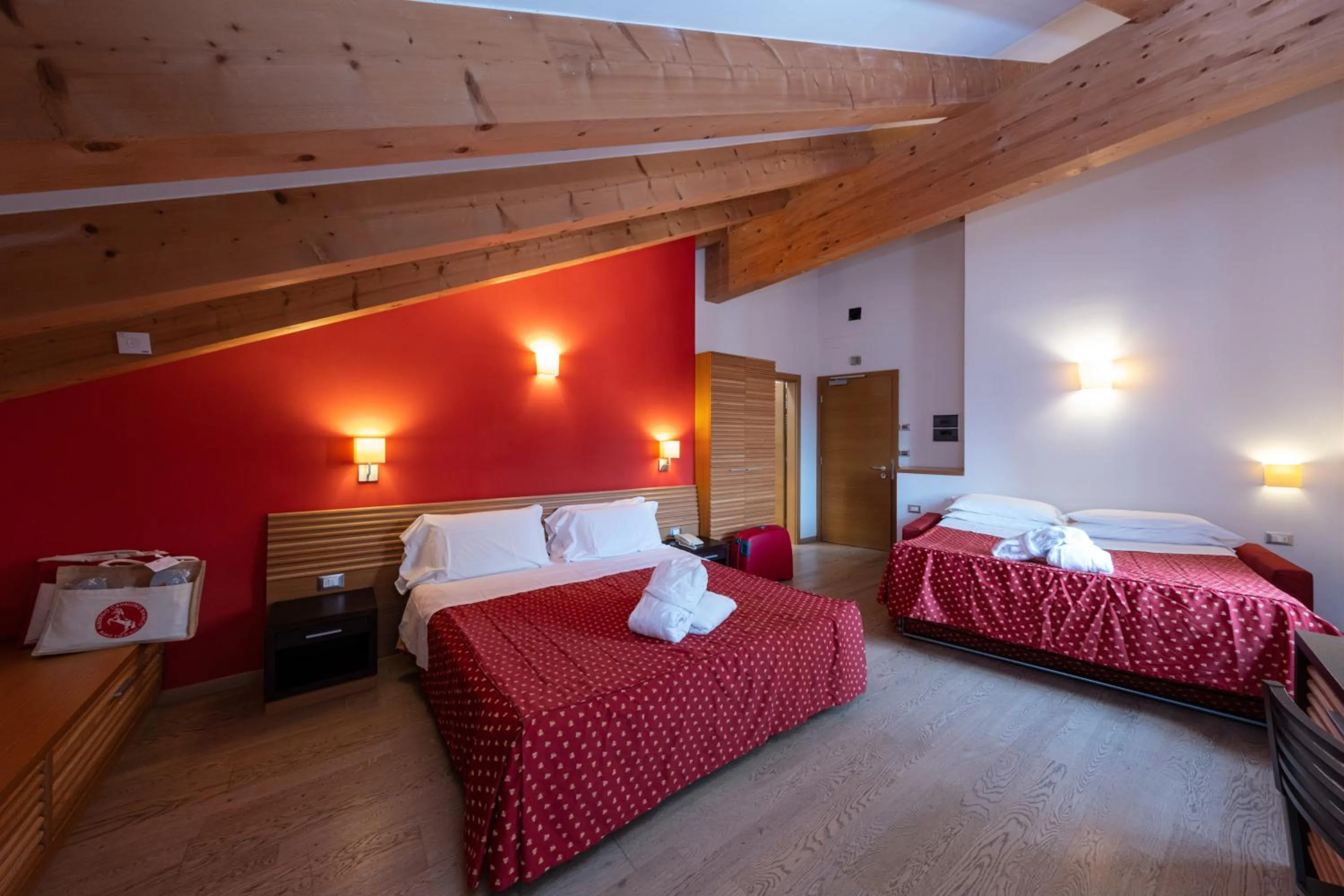 Photo of the whole room in Albergo Cavallino Bianco