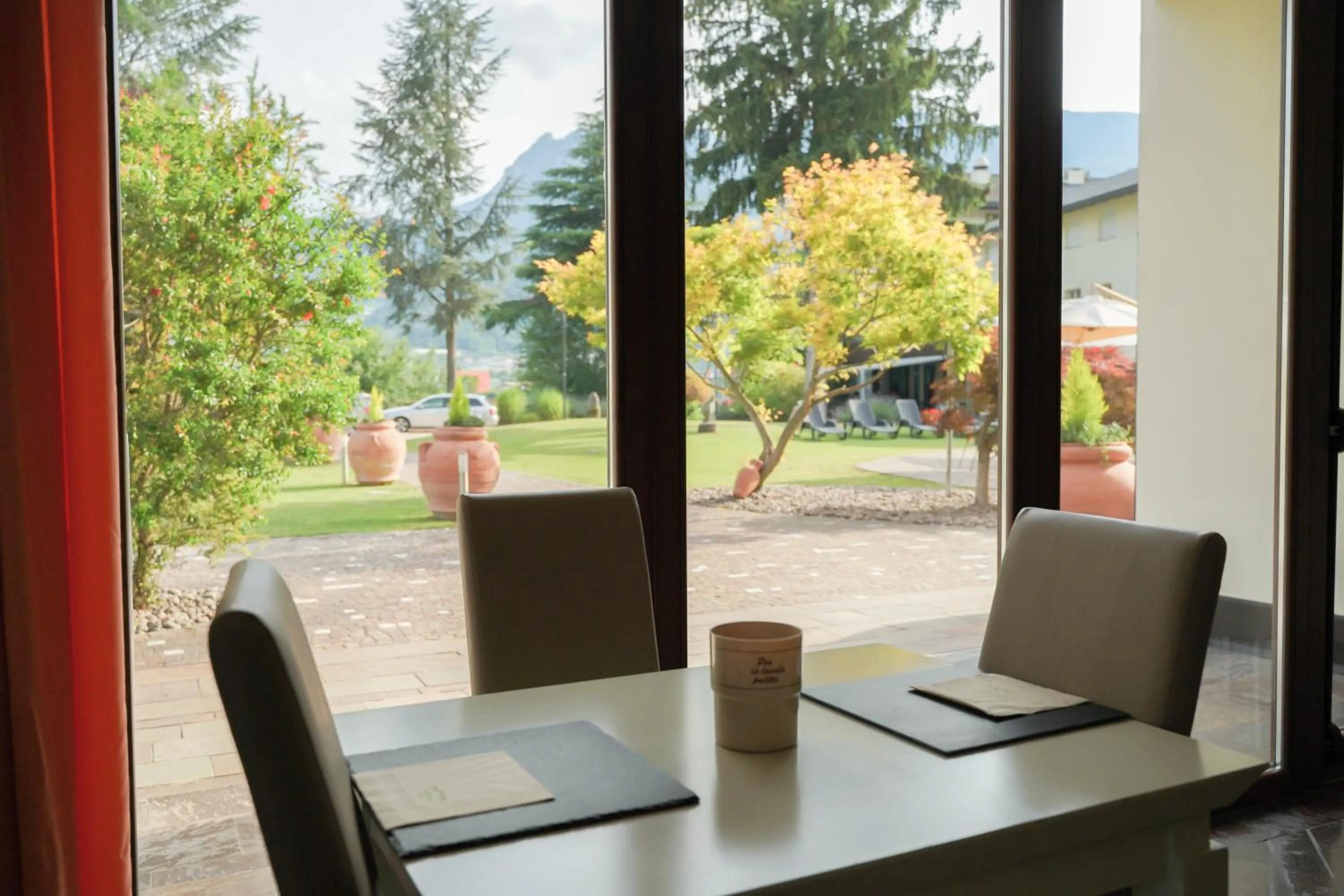 Garden view in Al Ponte Garnì