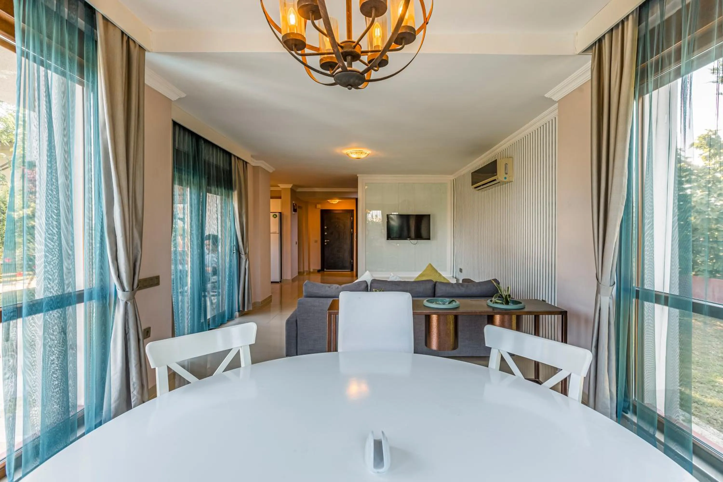 Living room in VISTA Villa