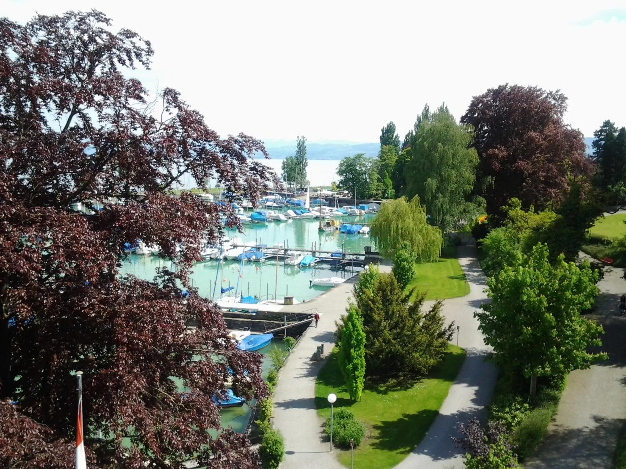 Garden view in Park - Hotel Inseli