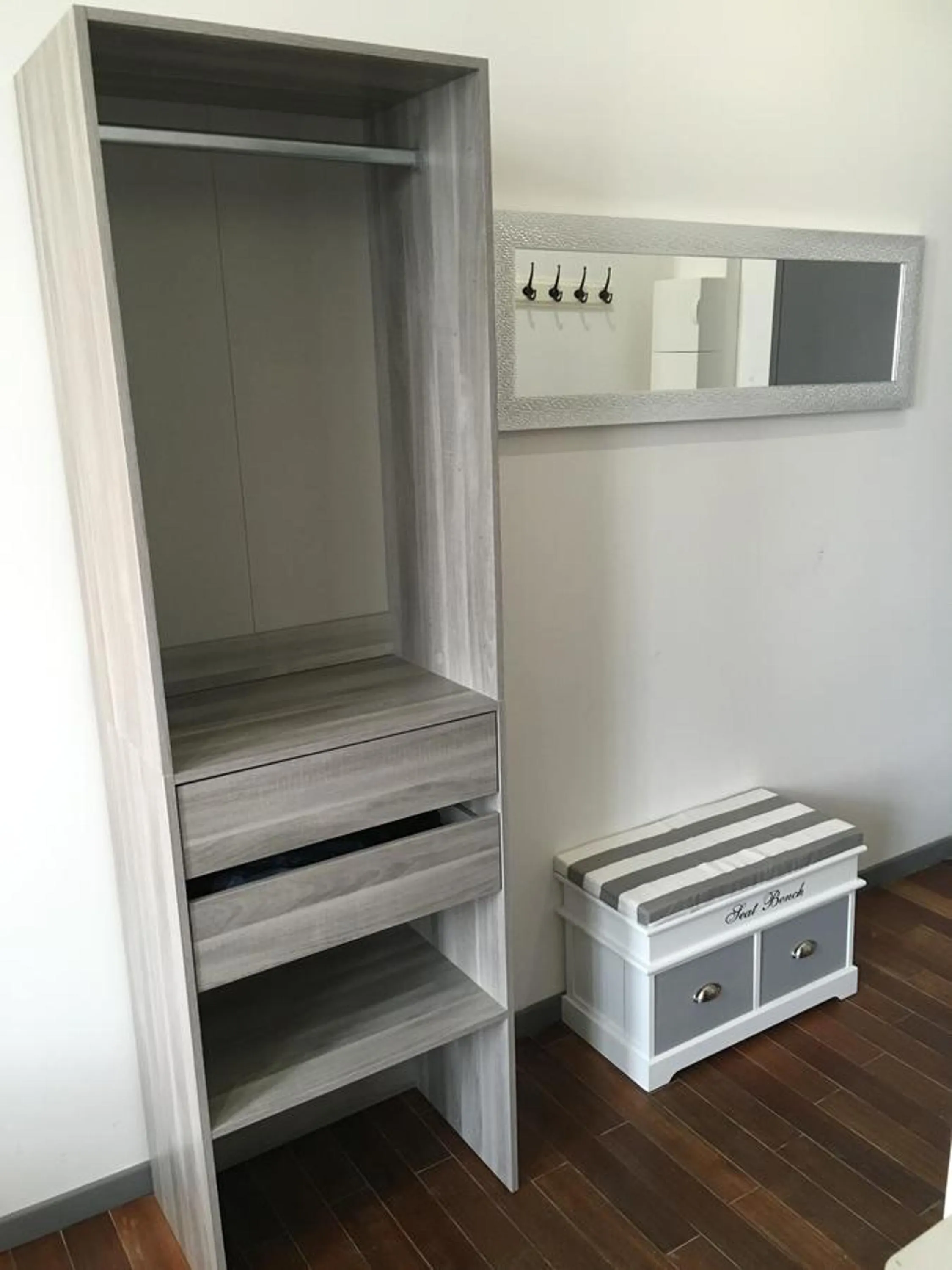 Day in LITTLE PLAZA Appart'Hotel