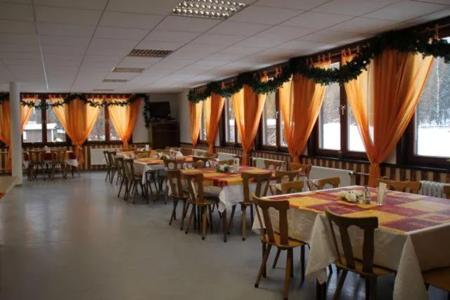 Restaurant/places to eat in Hotel & Hostel Drei Bären