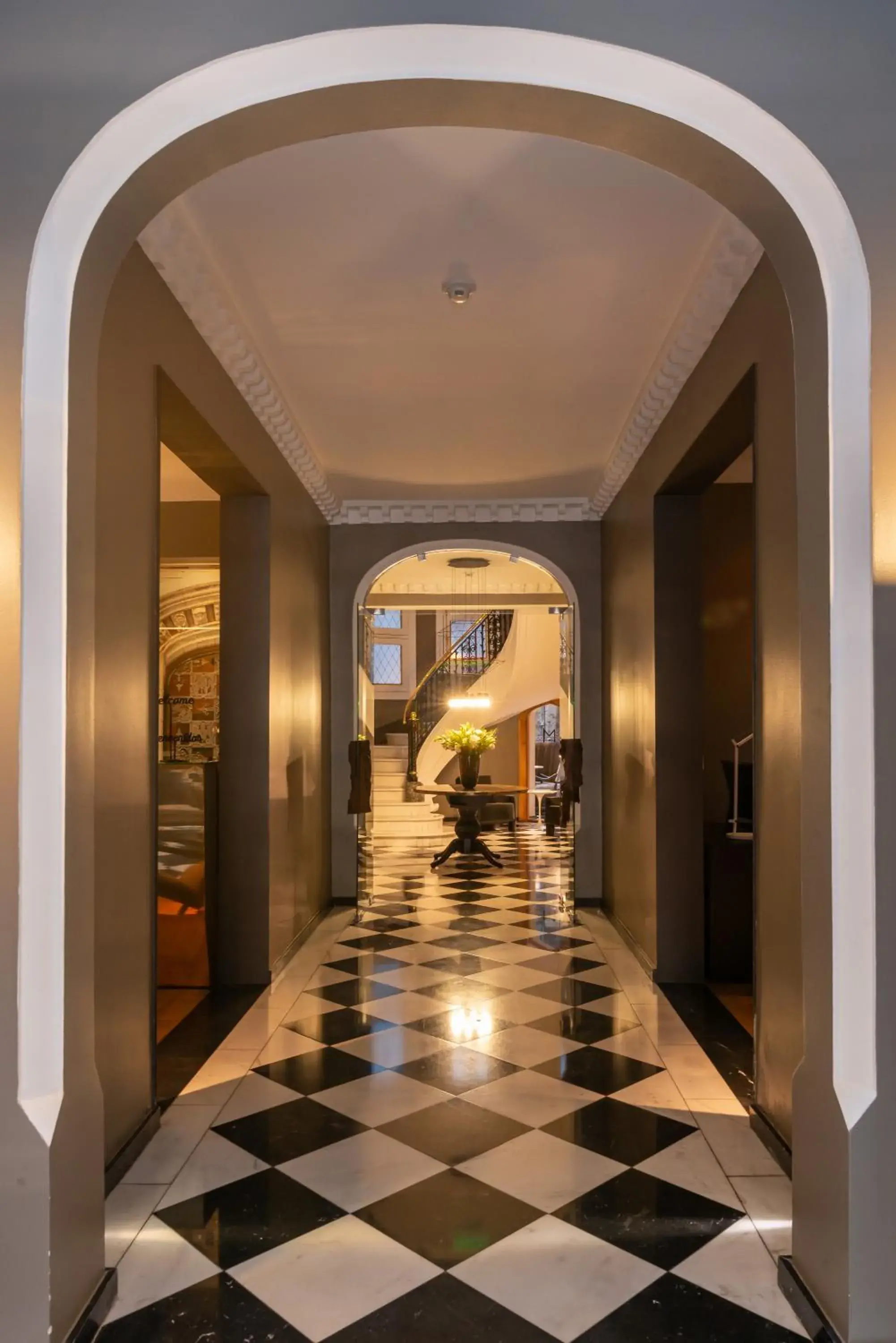 Facade/entrance in Hotel Magnolia Santiago Facade/entrance in Hotel Magnolia Santiago