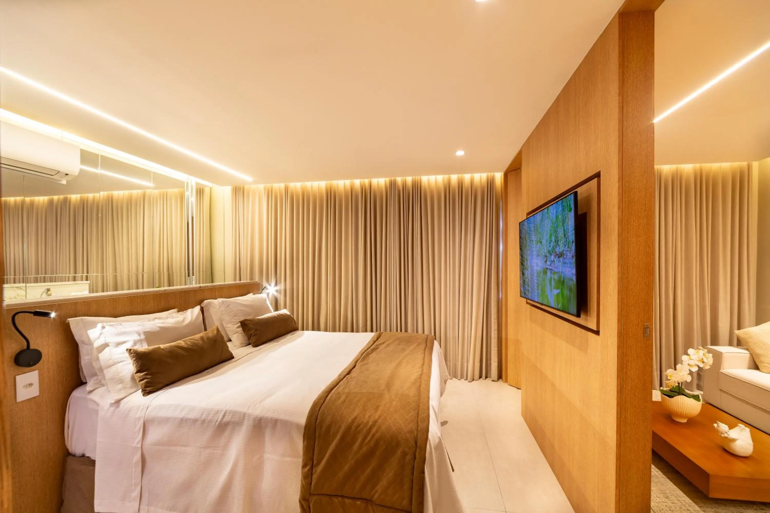 Bedroom, Bed in Marano Hotel