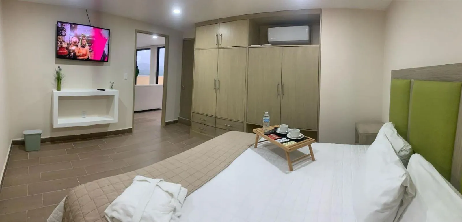 Bed in Paris FC Express