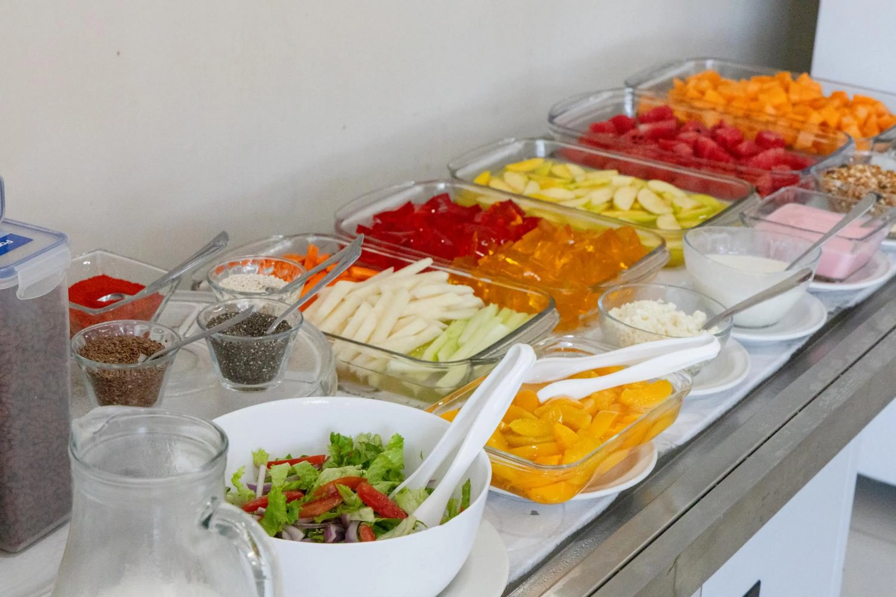 Breakfast in Paris FC Express