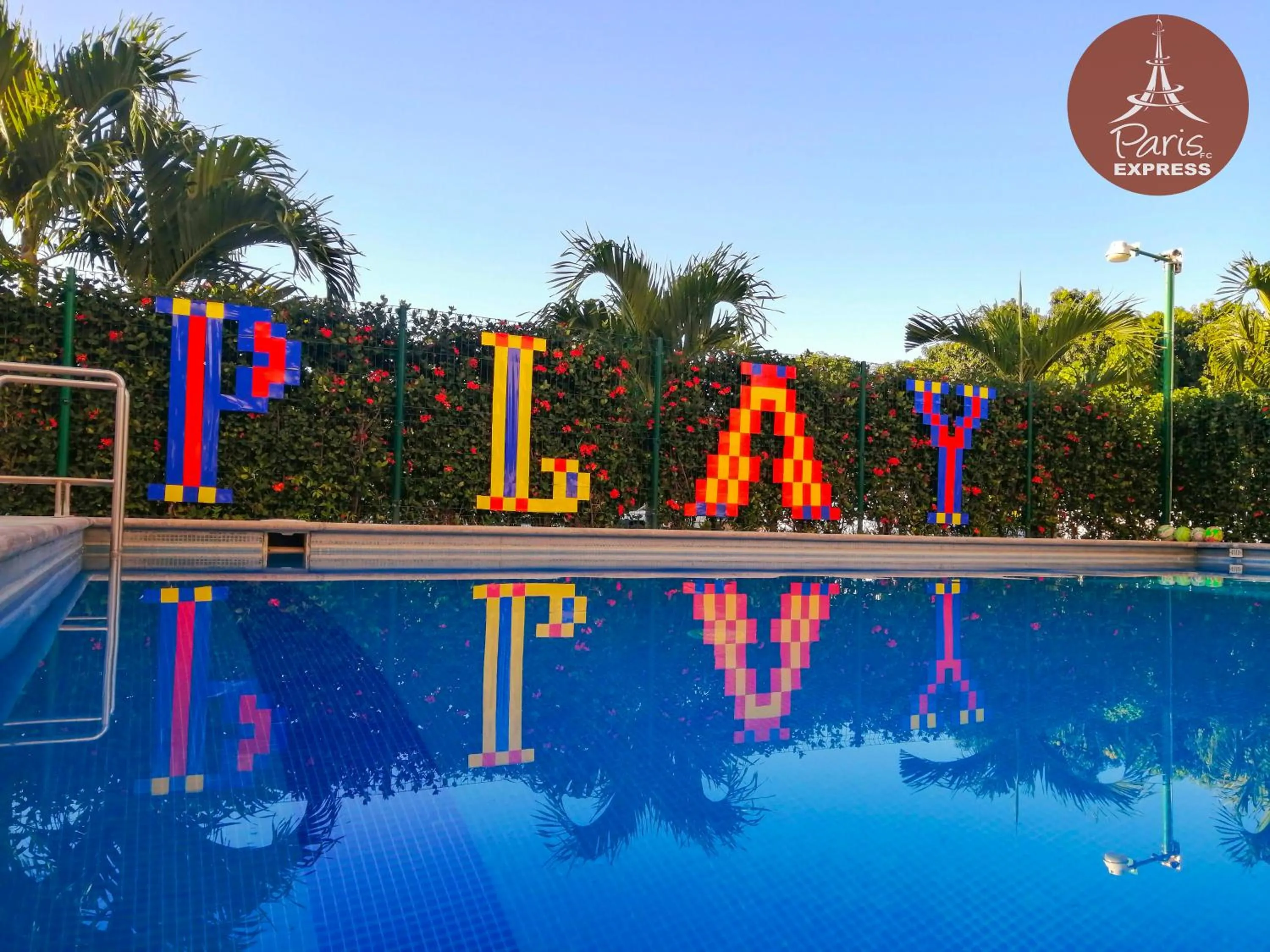 Garden in Paris FC Express