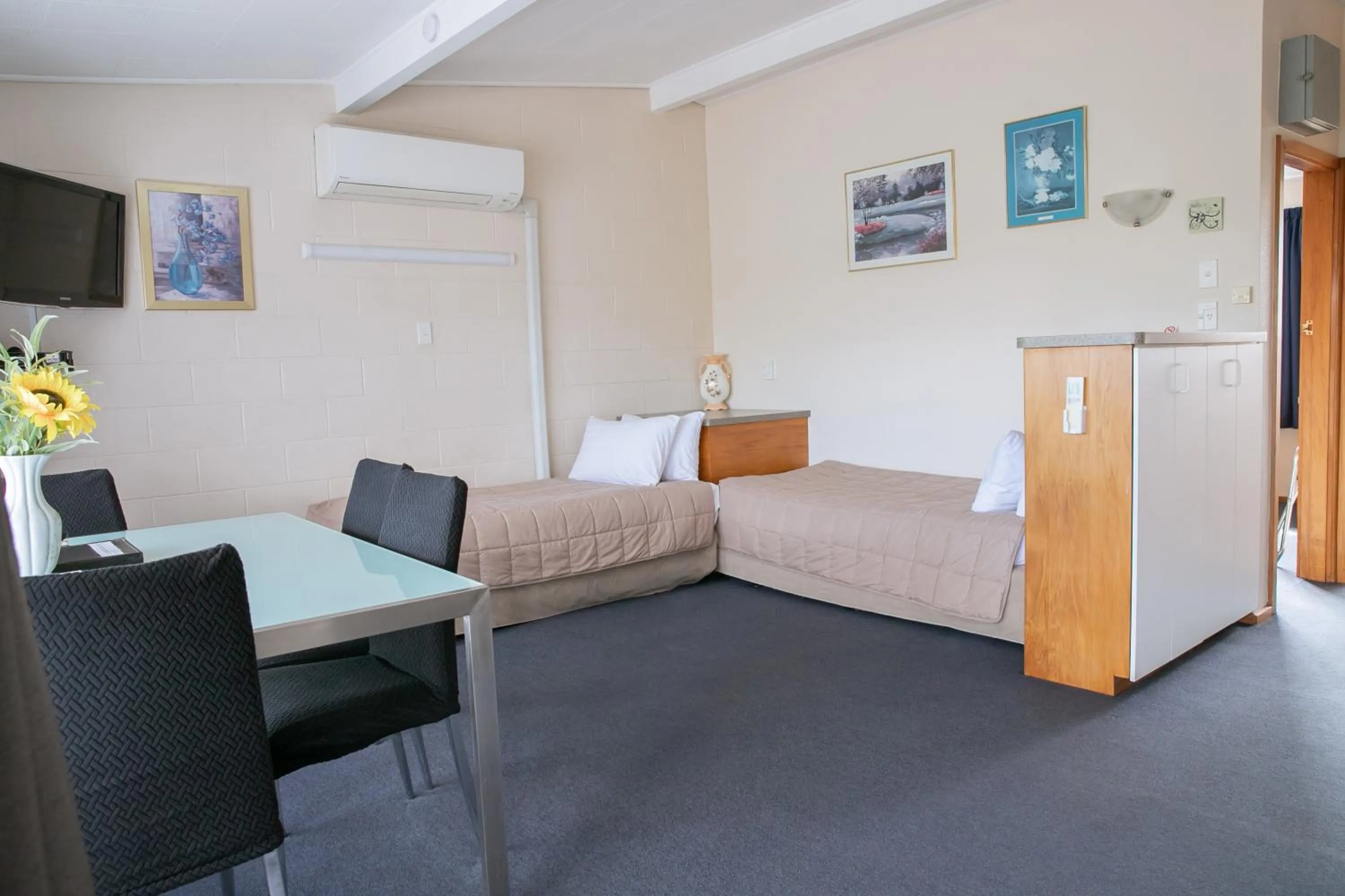 Living room in Tuki Tuki Motel