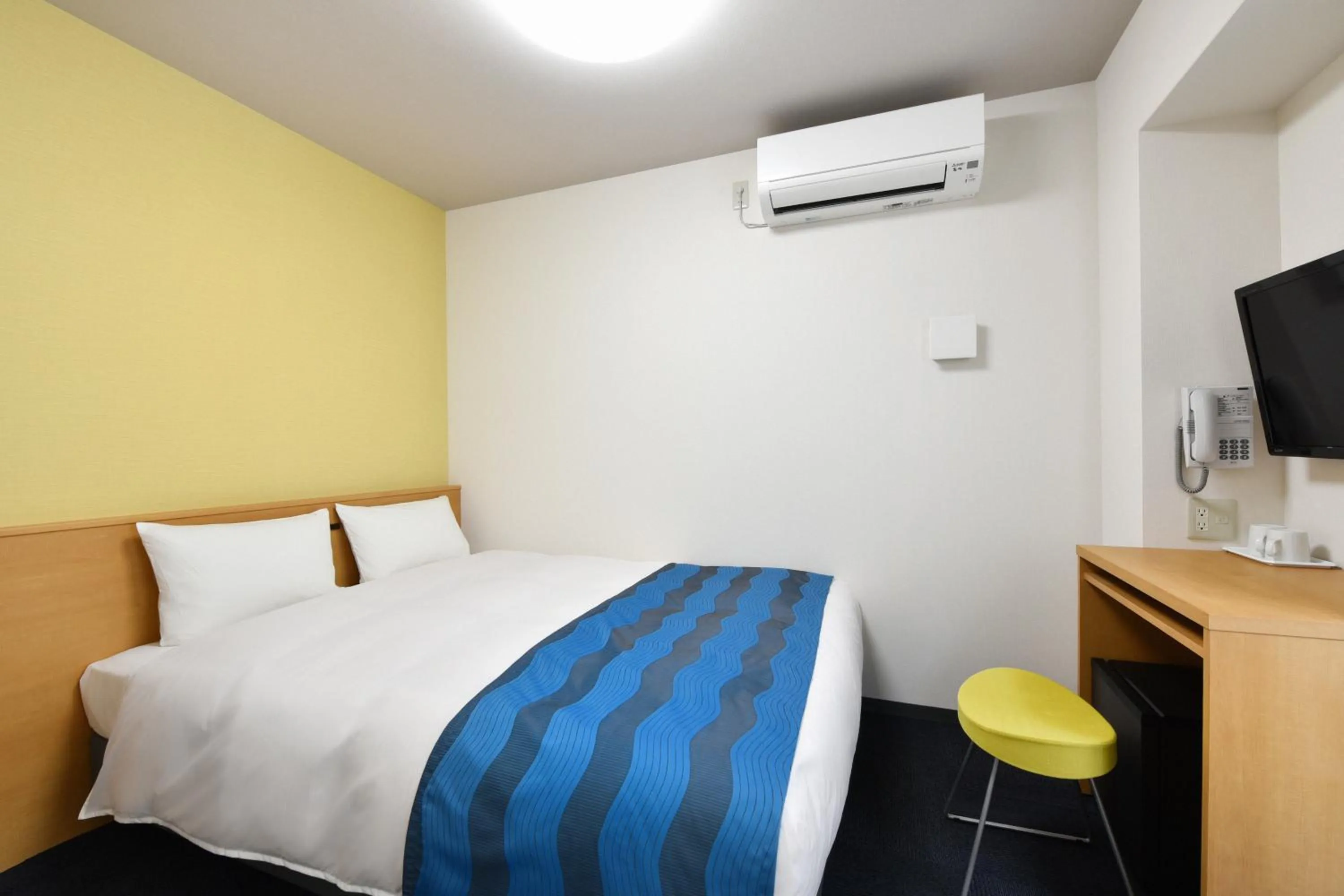 Bed in Hotel Sobial Osaka Dome