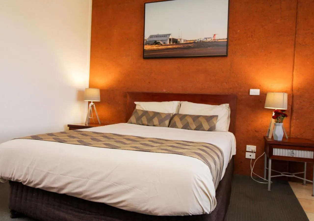Bedroom, Bed in The Gidgee Inn